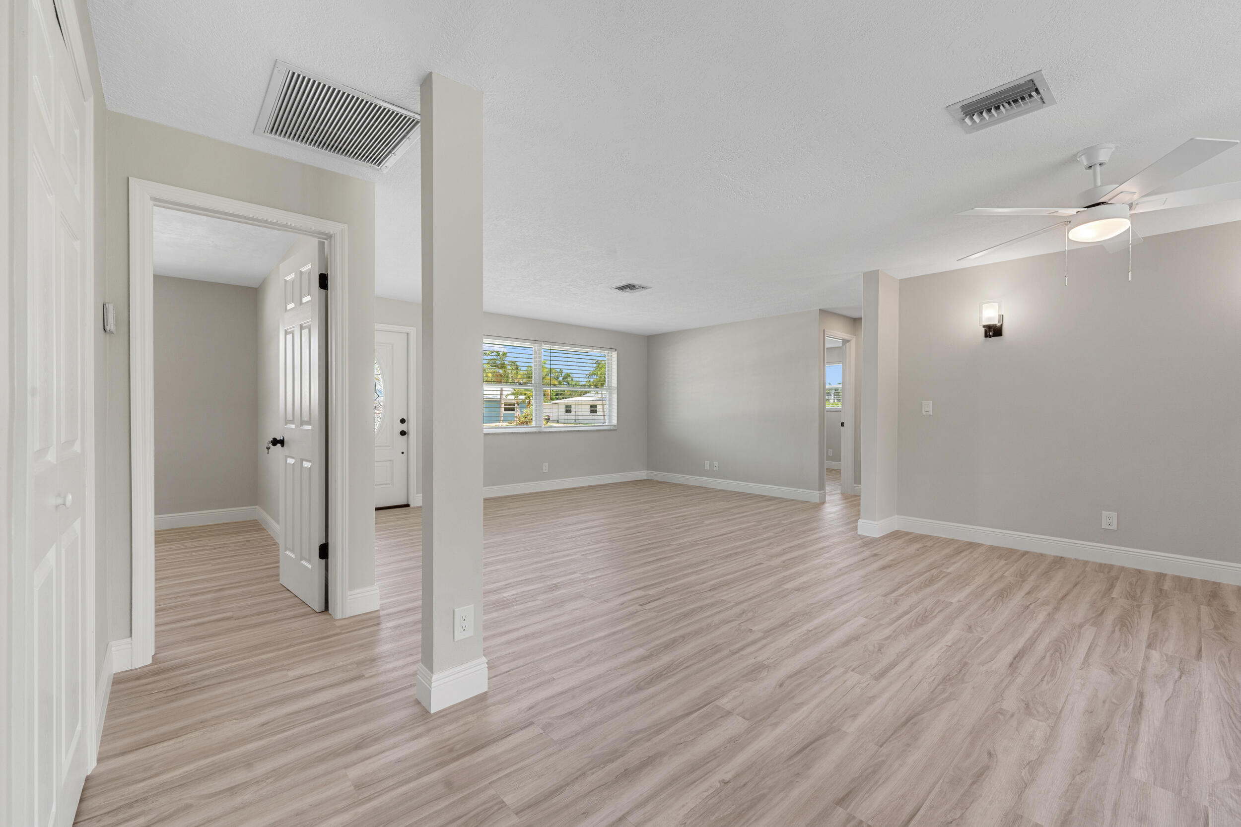 204 Circle, Jupiter FL 33458