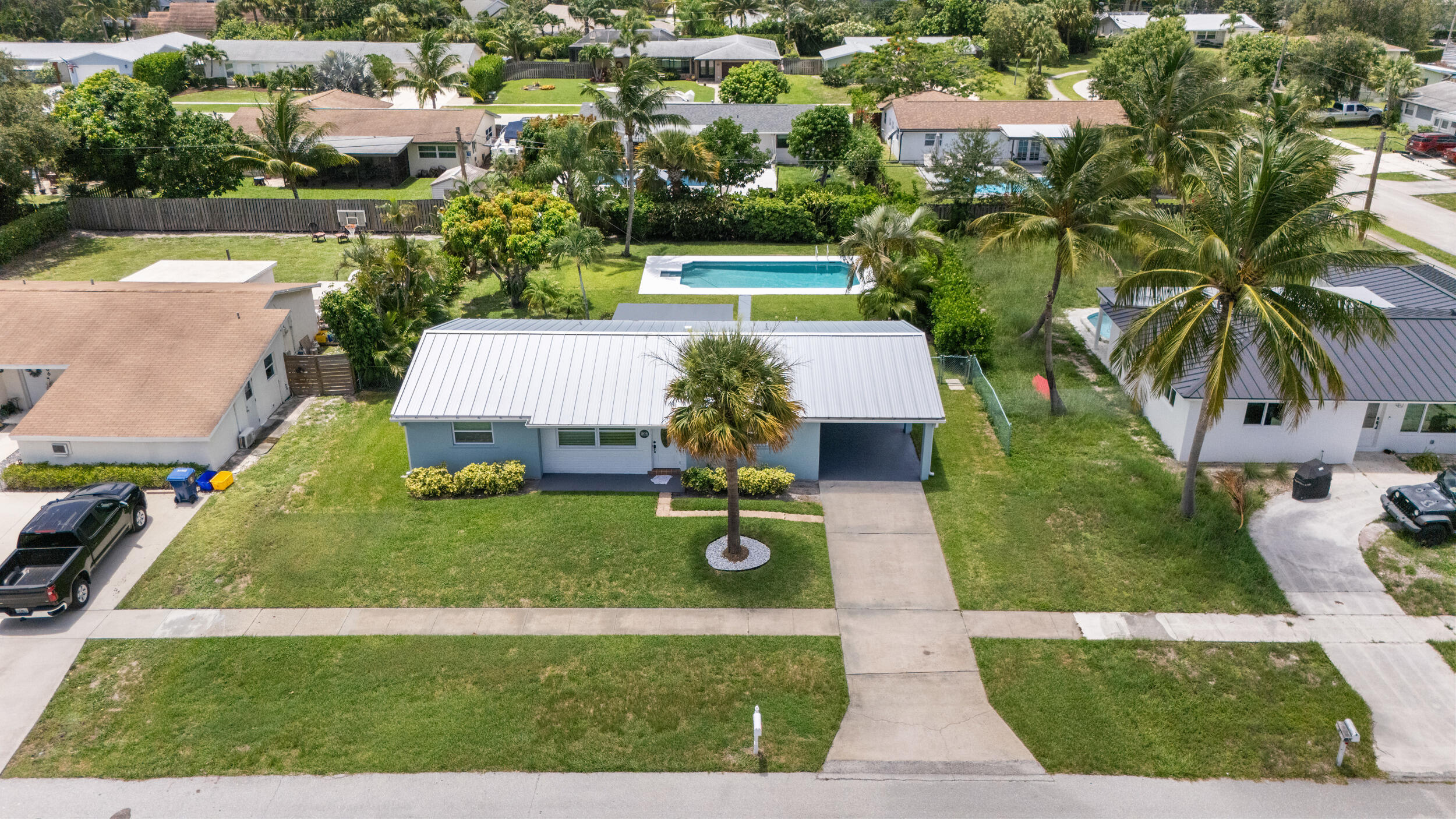 204 Circle, Jupiter FL 33458