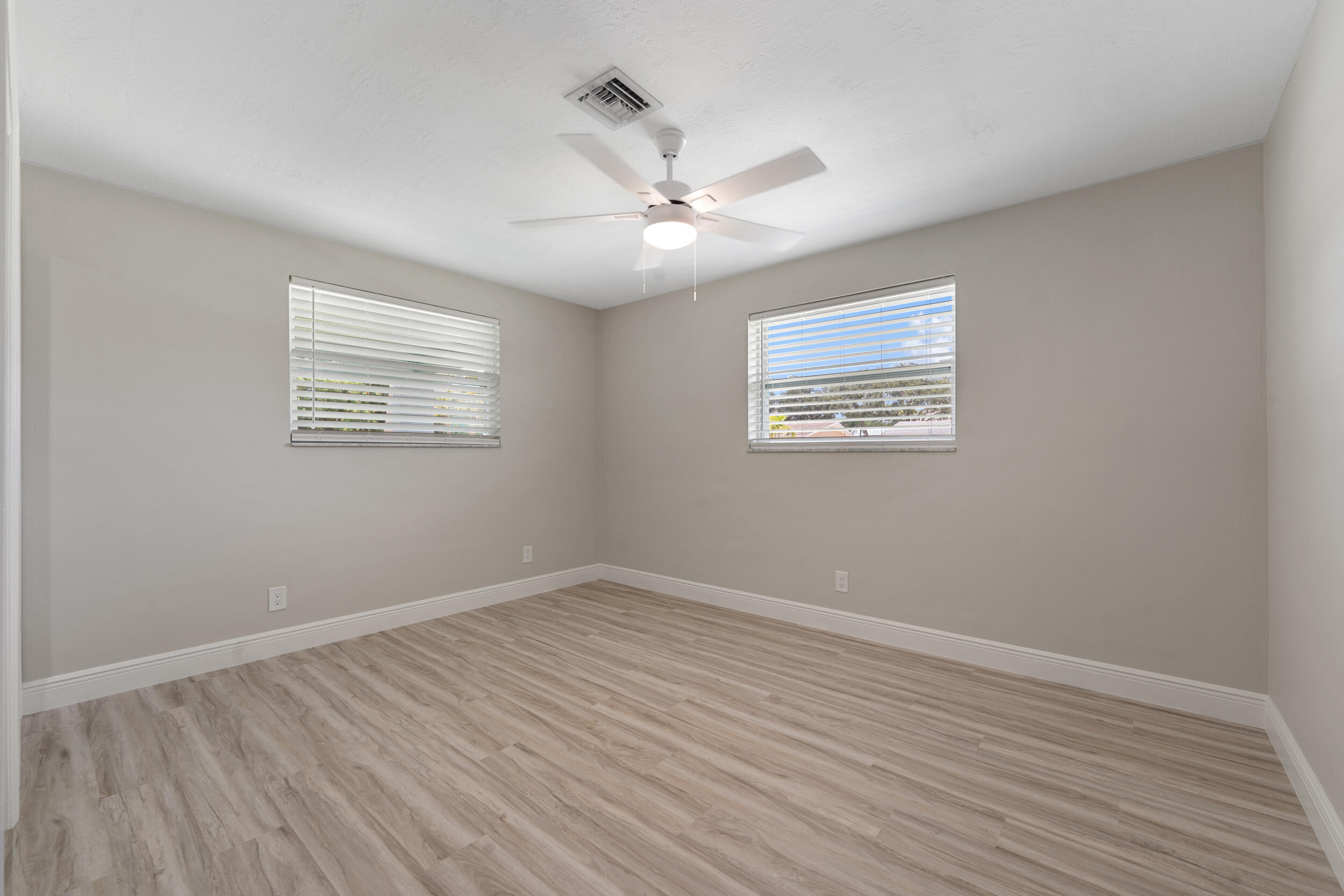 204 Circle, Jupiter FL 33458