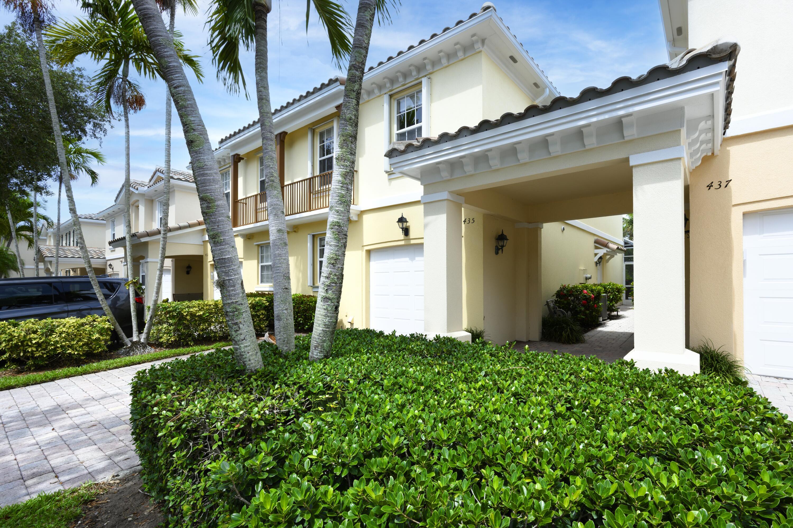 435 Capistrano, Palm Beach Gardens FL 33410