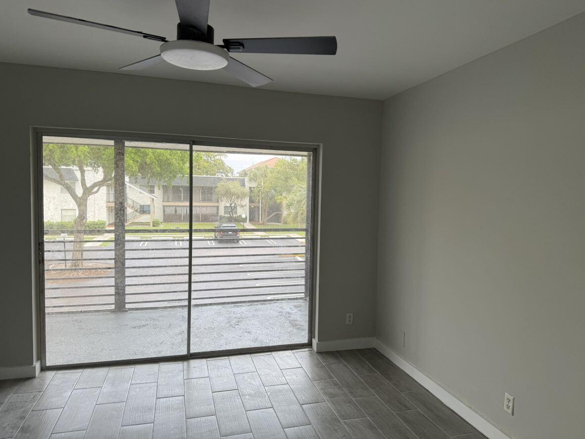 2810 Riverside #201-4, Coral Springs FL 33065