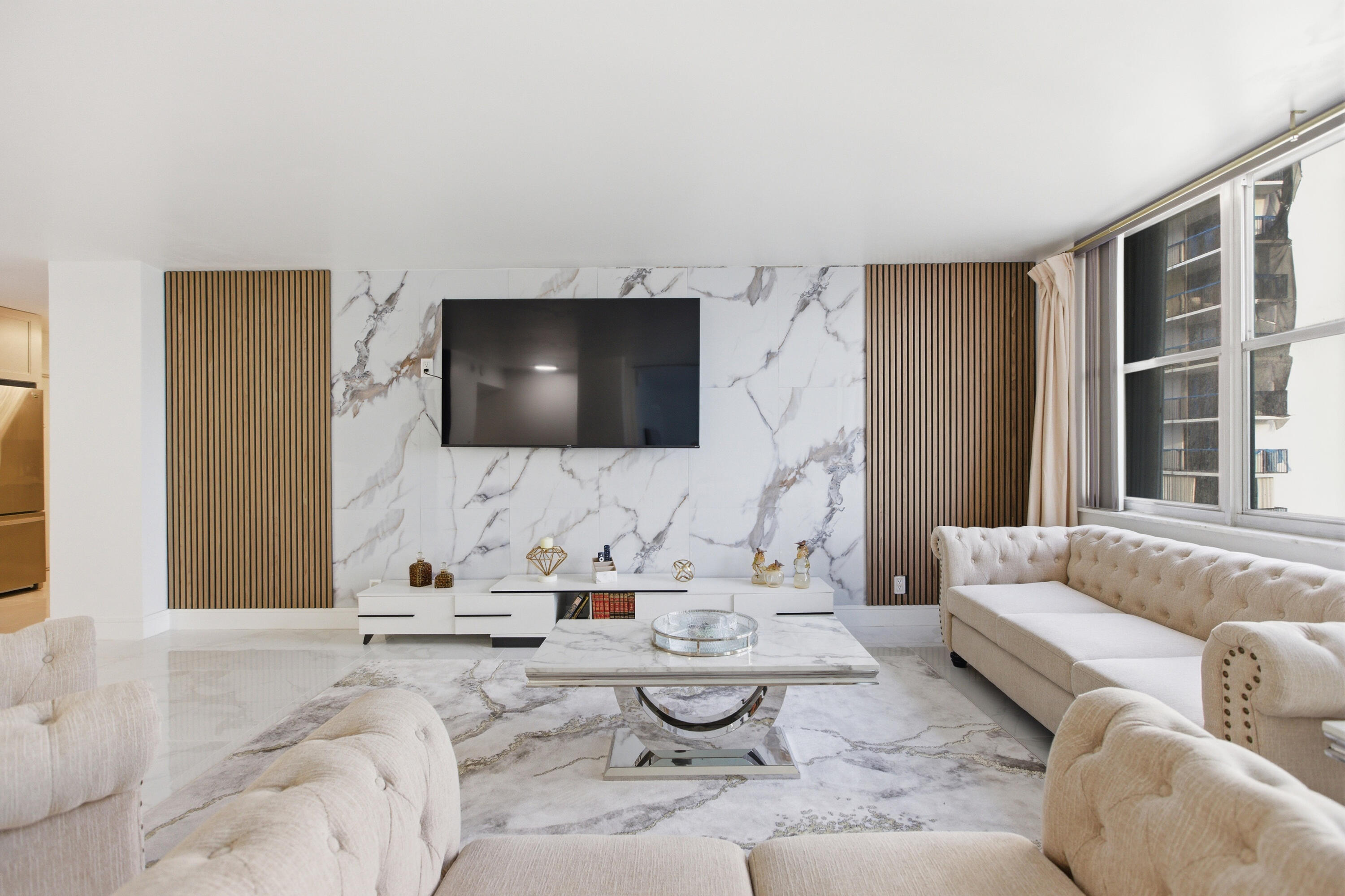 2101 S Ocean #1507, Hollywood FL 33019