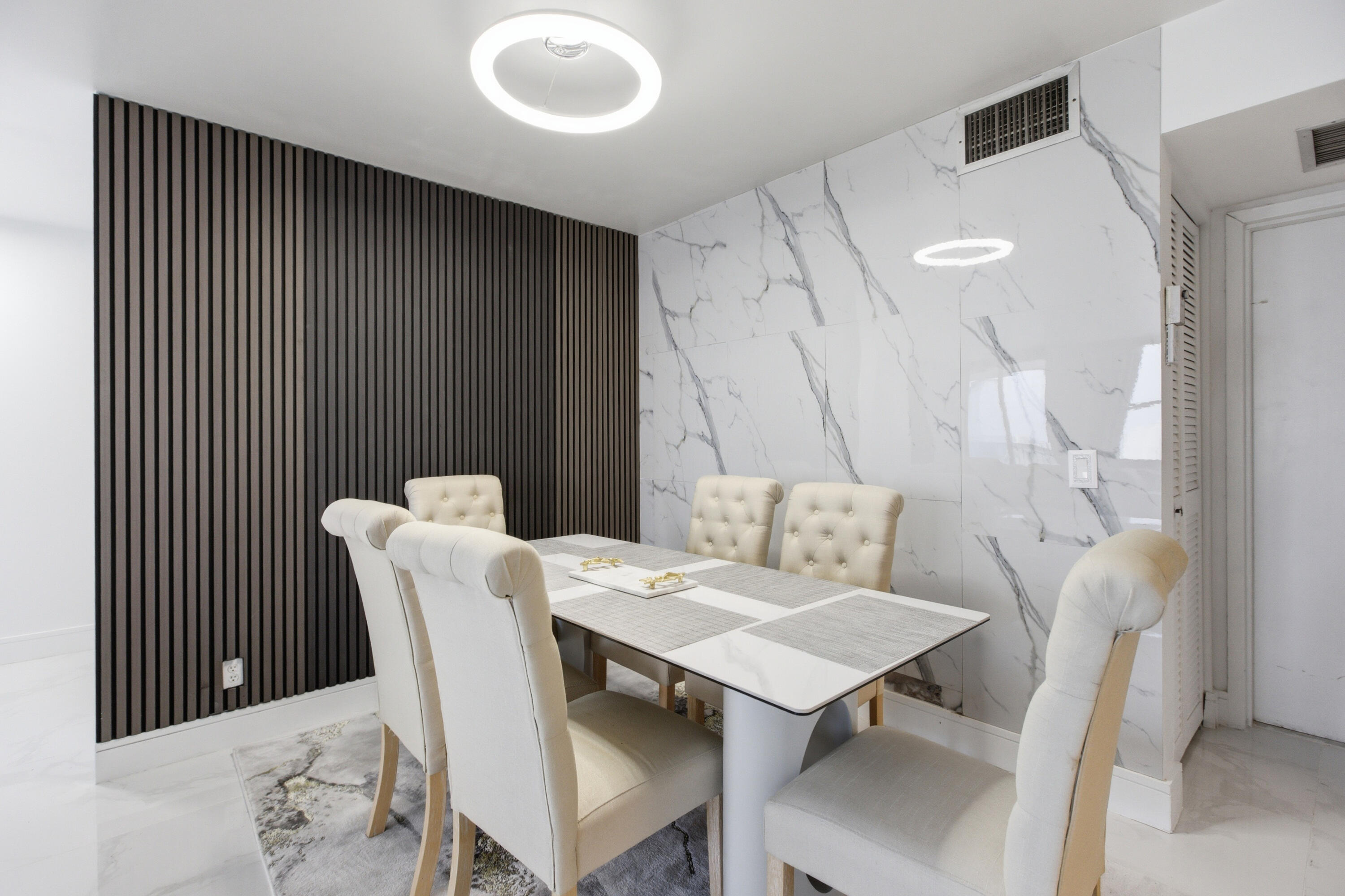 2101 S Ocean #1507, Hollywood FL 33019