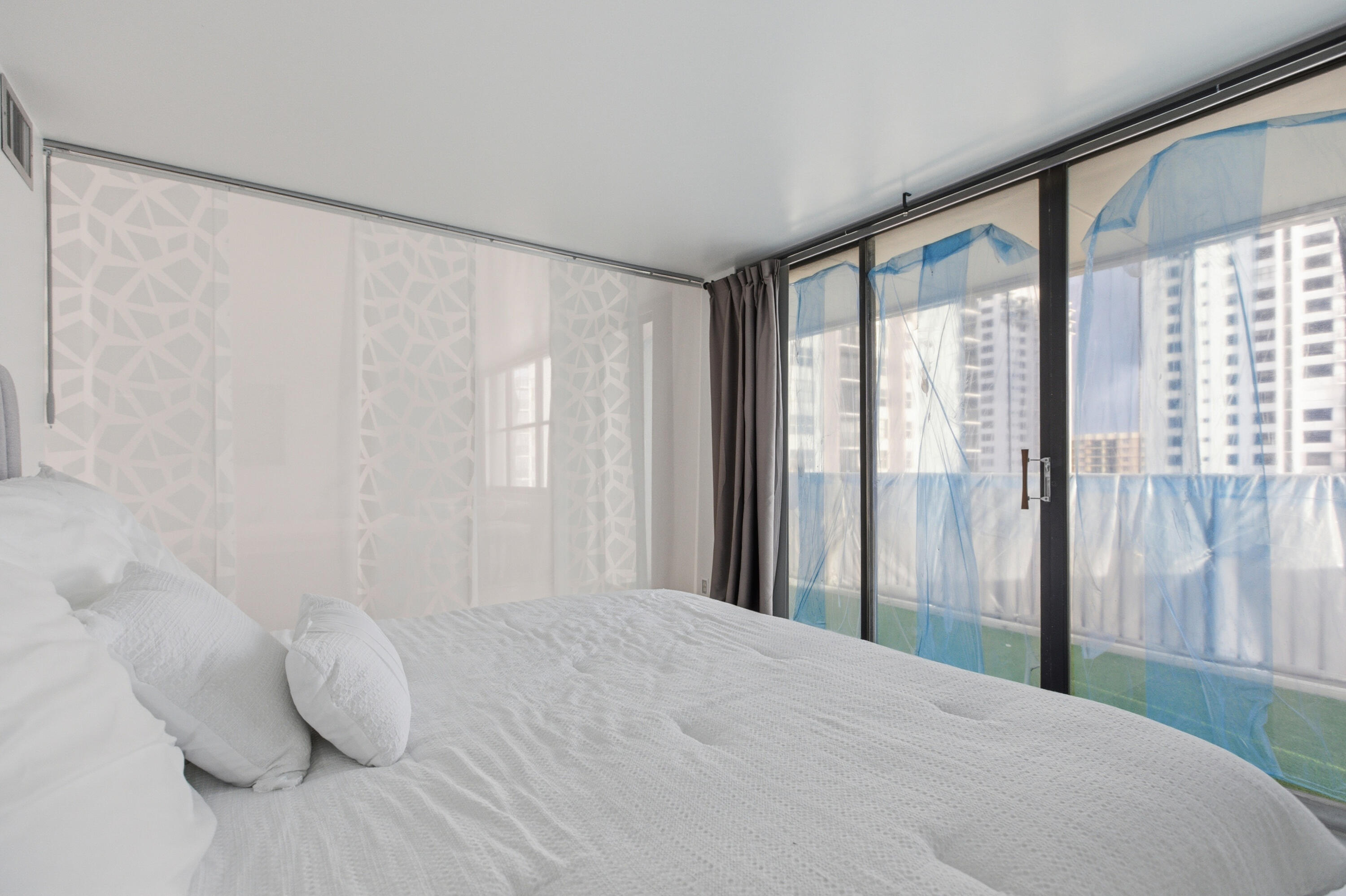 2101 S Ocean #1507, Hollywood FL 33019