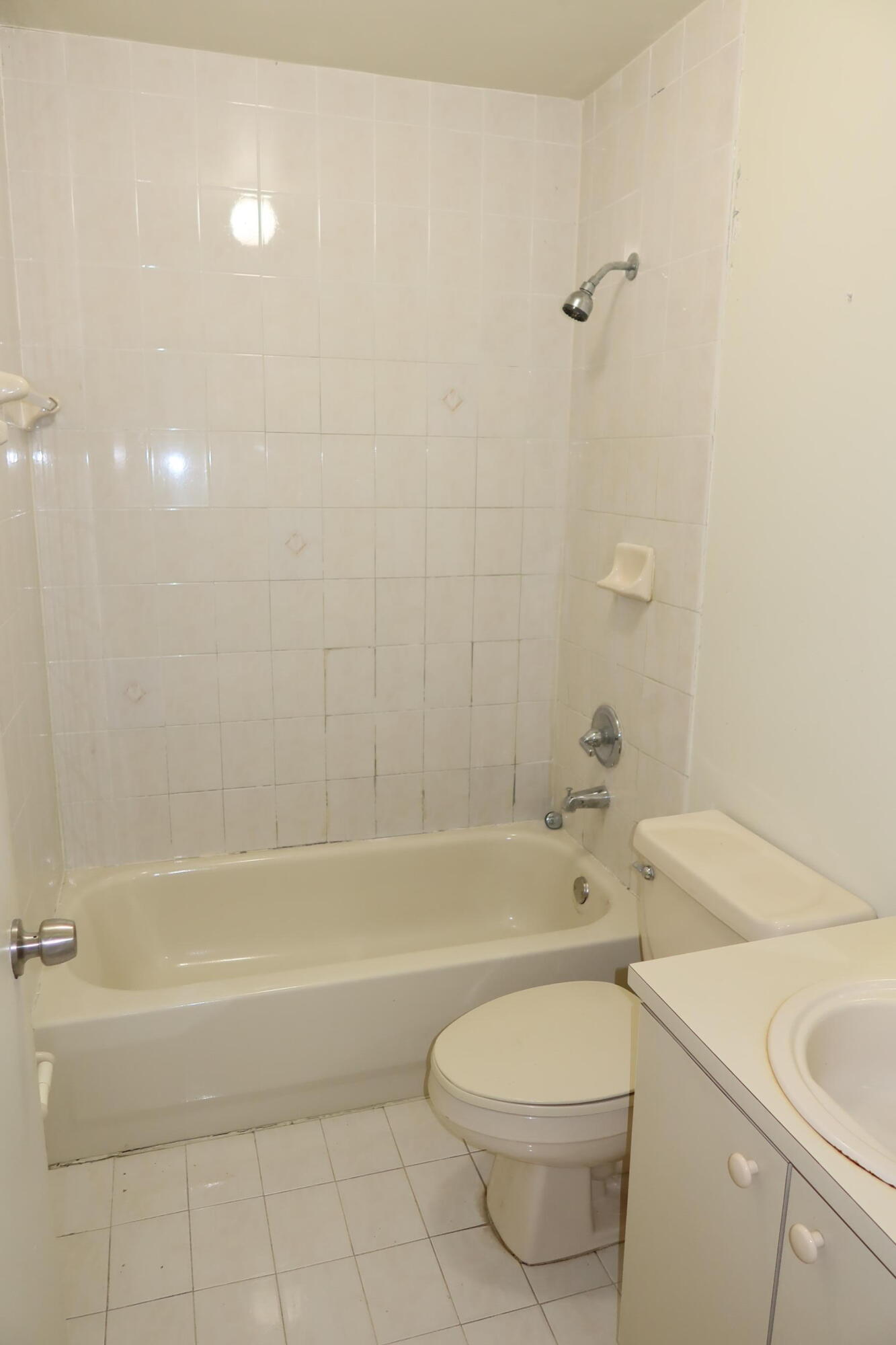 7001 W 35th #273, Hialeah FL 33018