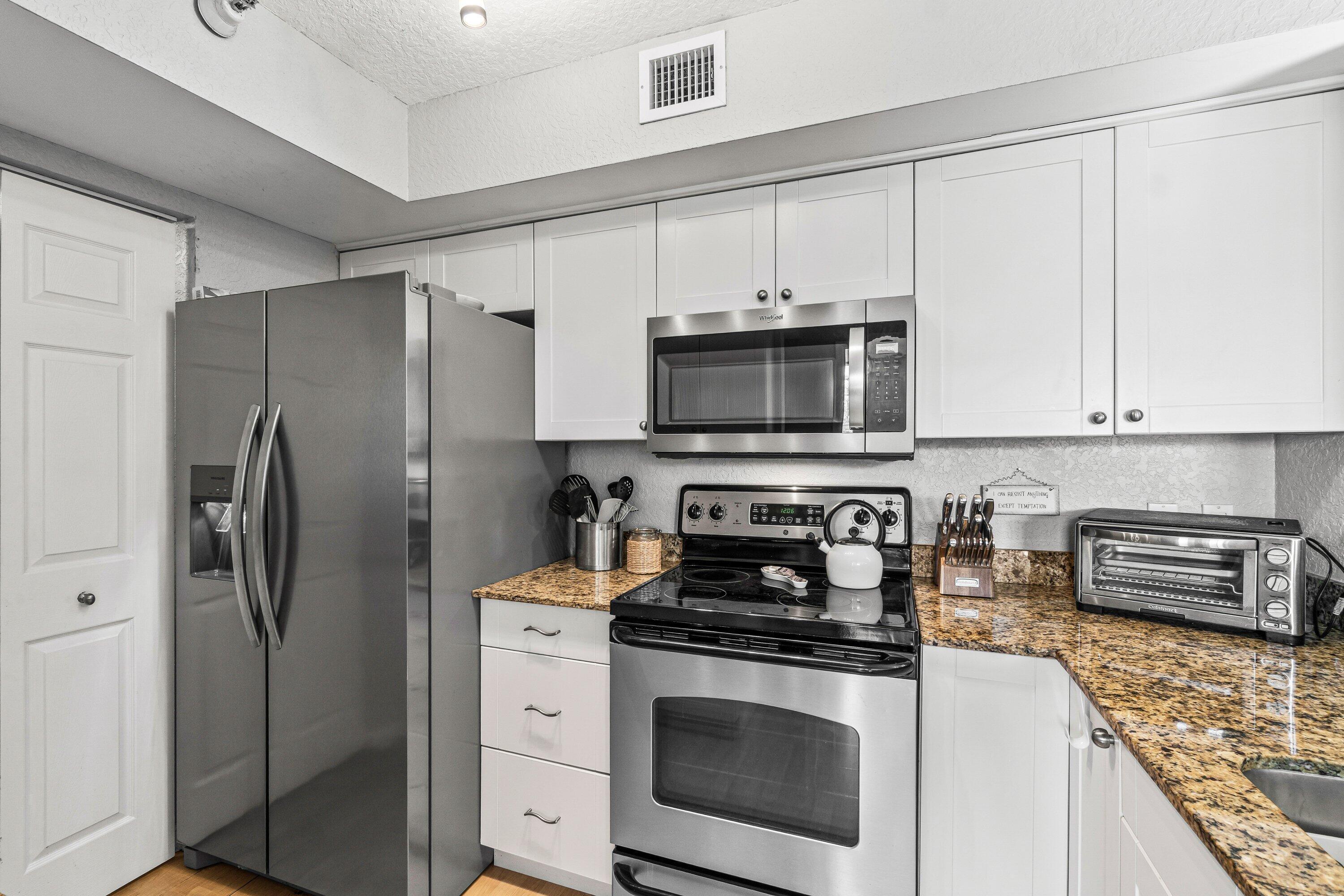145 Yacht Club #210, Hypoluxo FL 33462