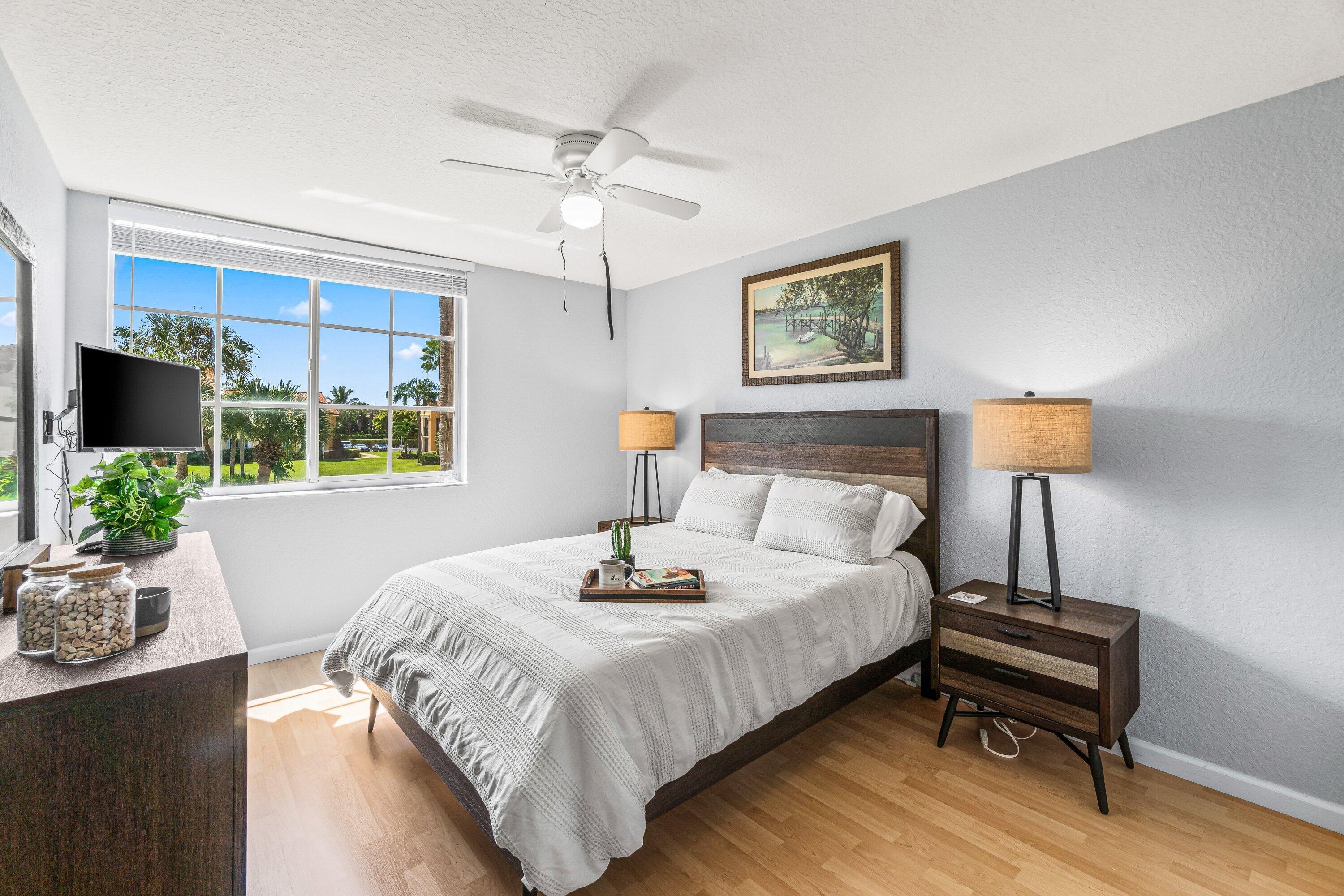 145 Yacht Club #210, Hypoluxo FL 33462