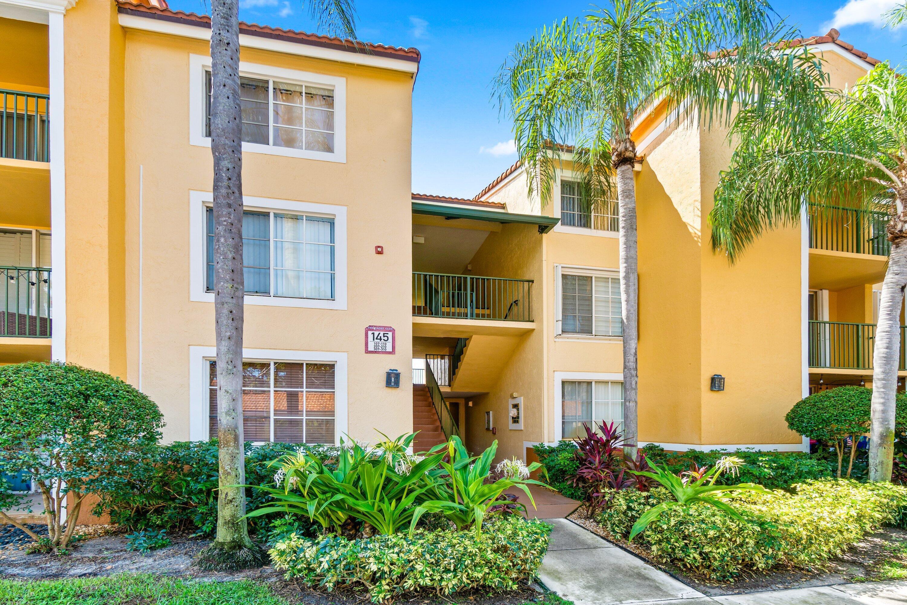 145 Yacht Club #210, Hypoluxo FL 33462