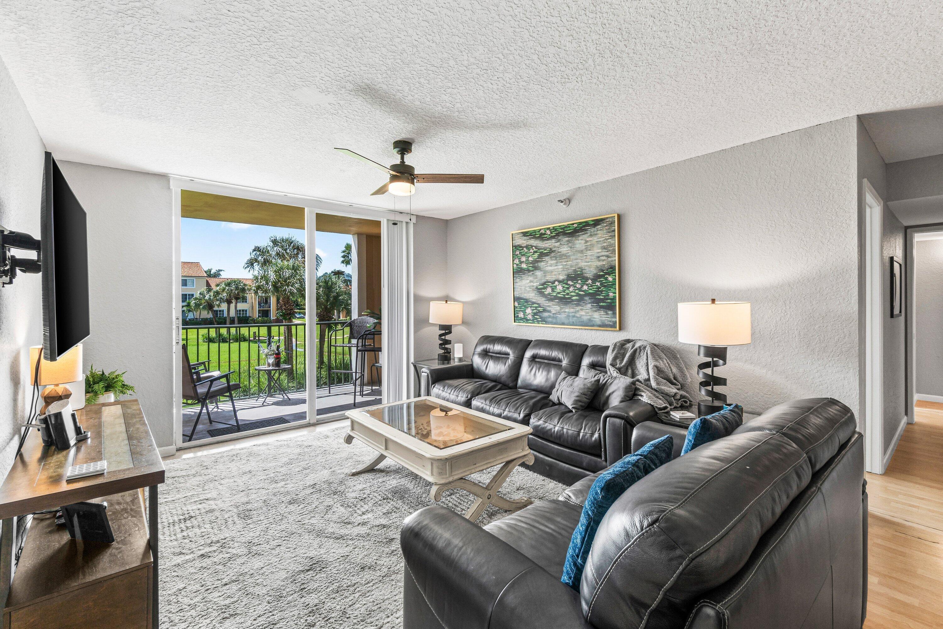 145 Yacht Club #210, Hypoluxo FL 33462