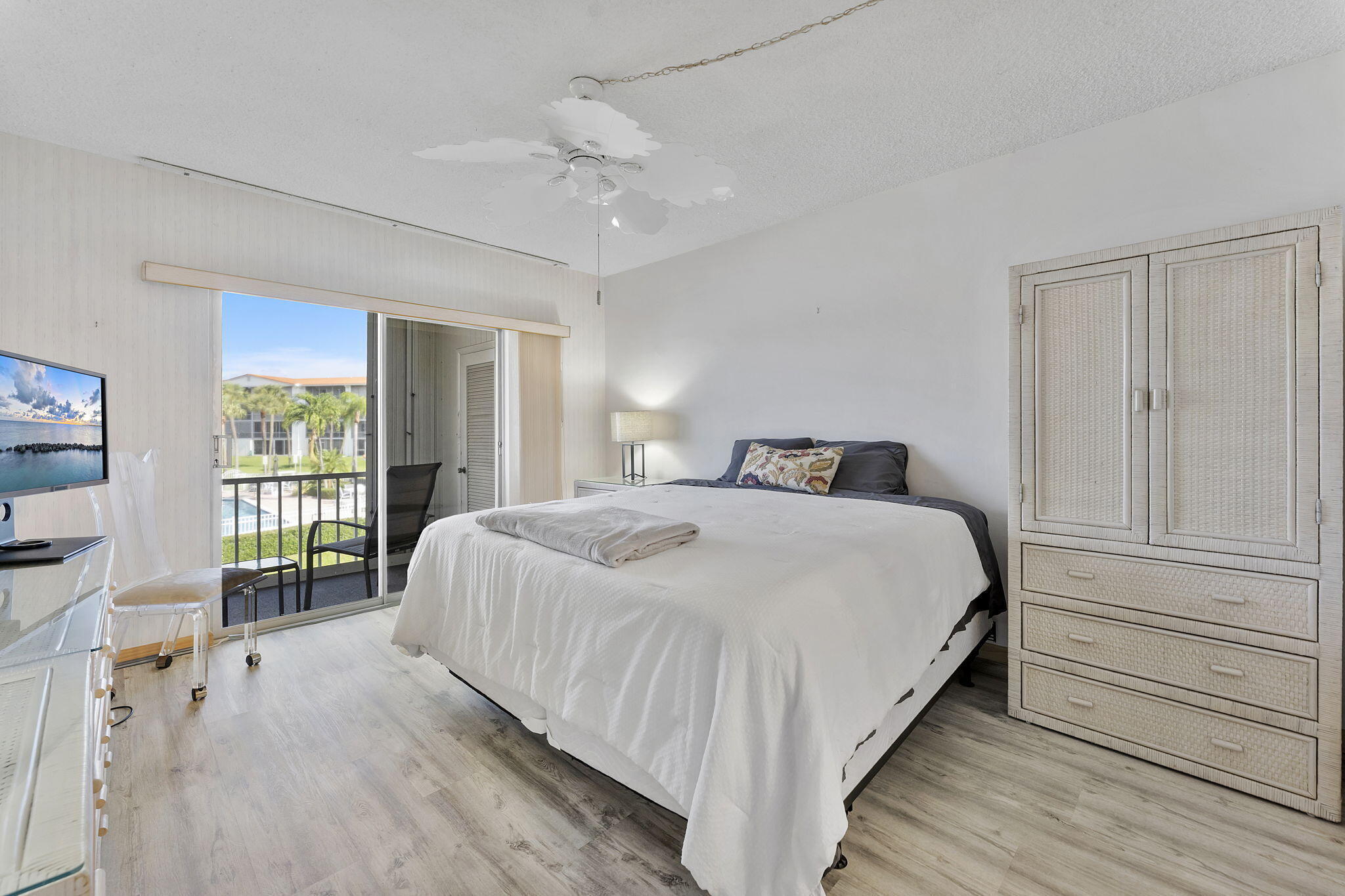 101 NE 19th #228, Deerfield Beach FL 33441