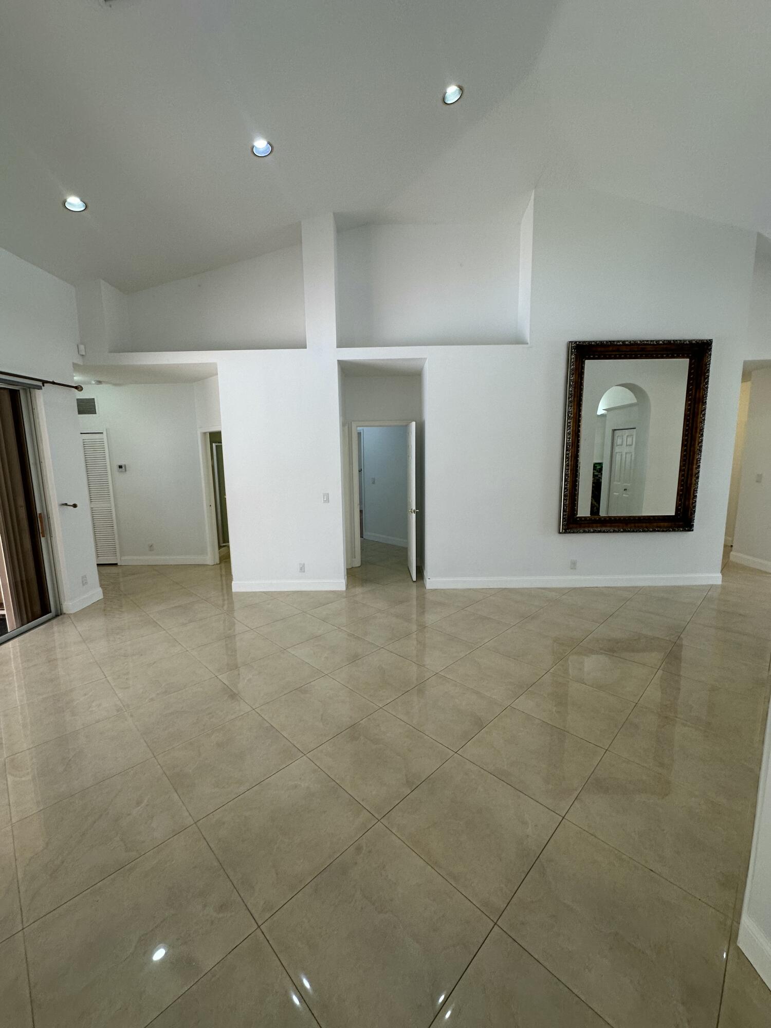 21698 Abington, Boca Raton FL 33428