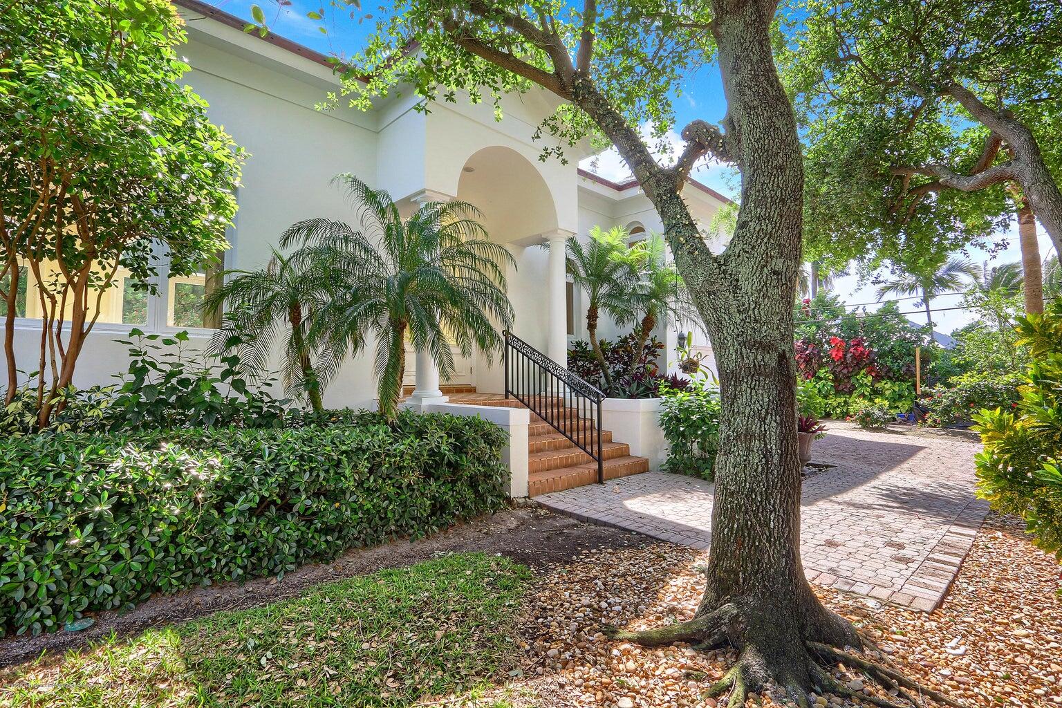 1426 N Ocean, Palm Beach FL 33480