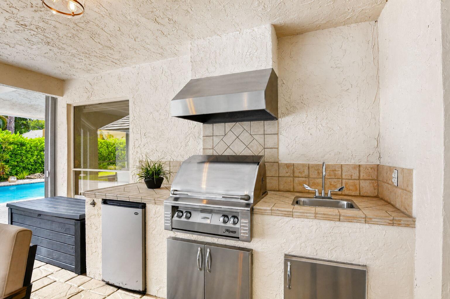 4480 NW 28th, Boca Raton FL 33434