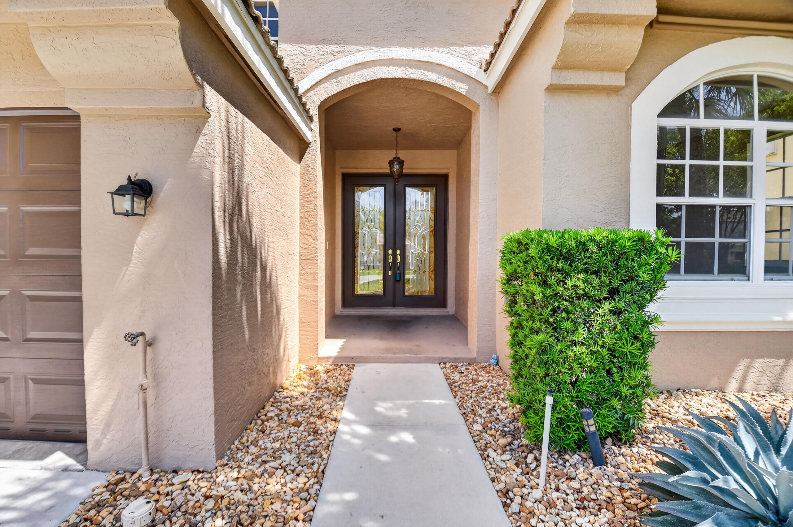 2520 Glendale, Royal Palm Beach FL 33411