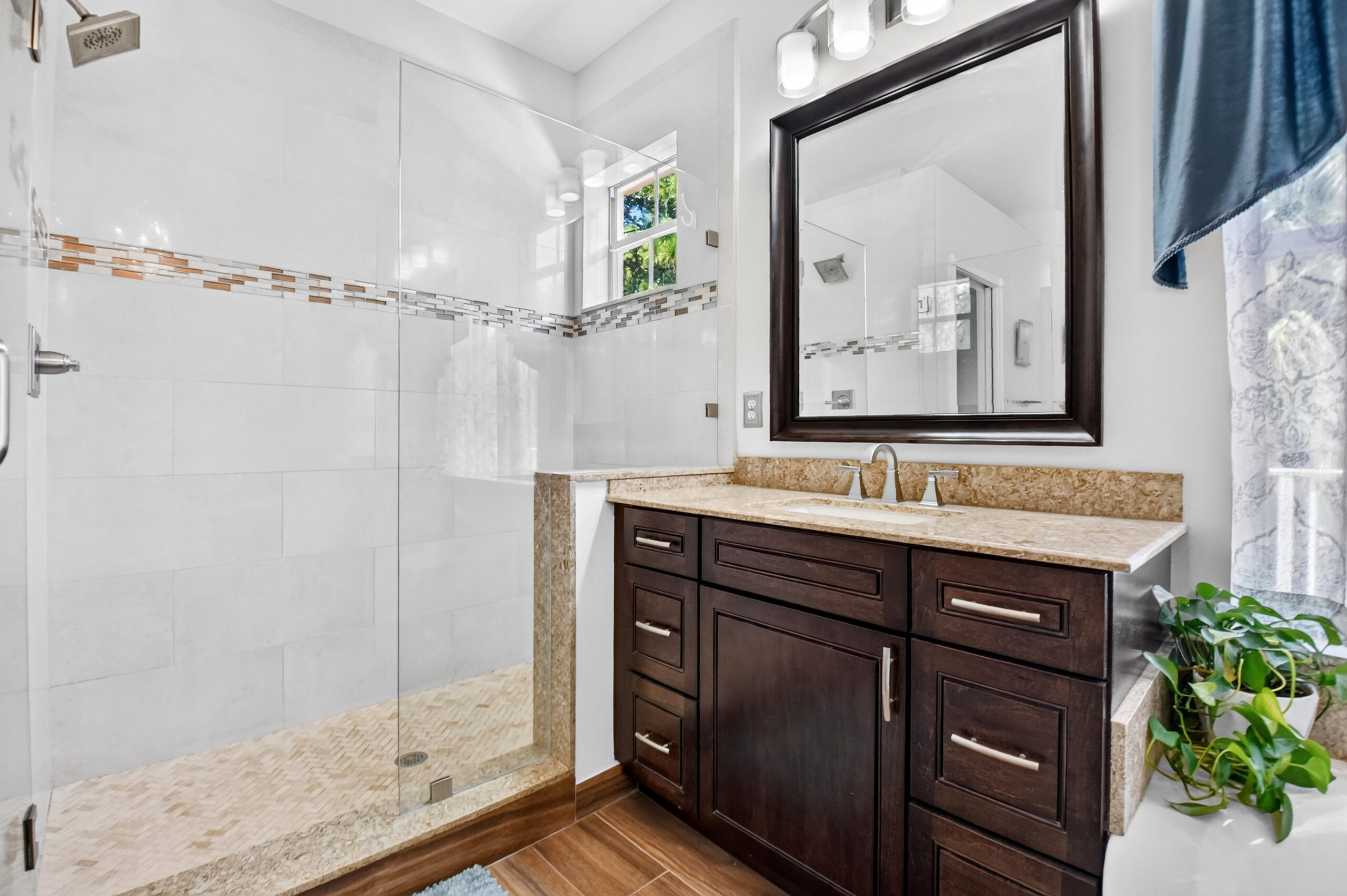 2520 Glendale, Royal Palm Beach FL 33411