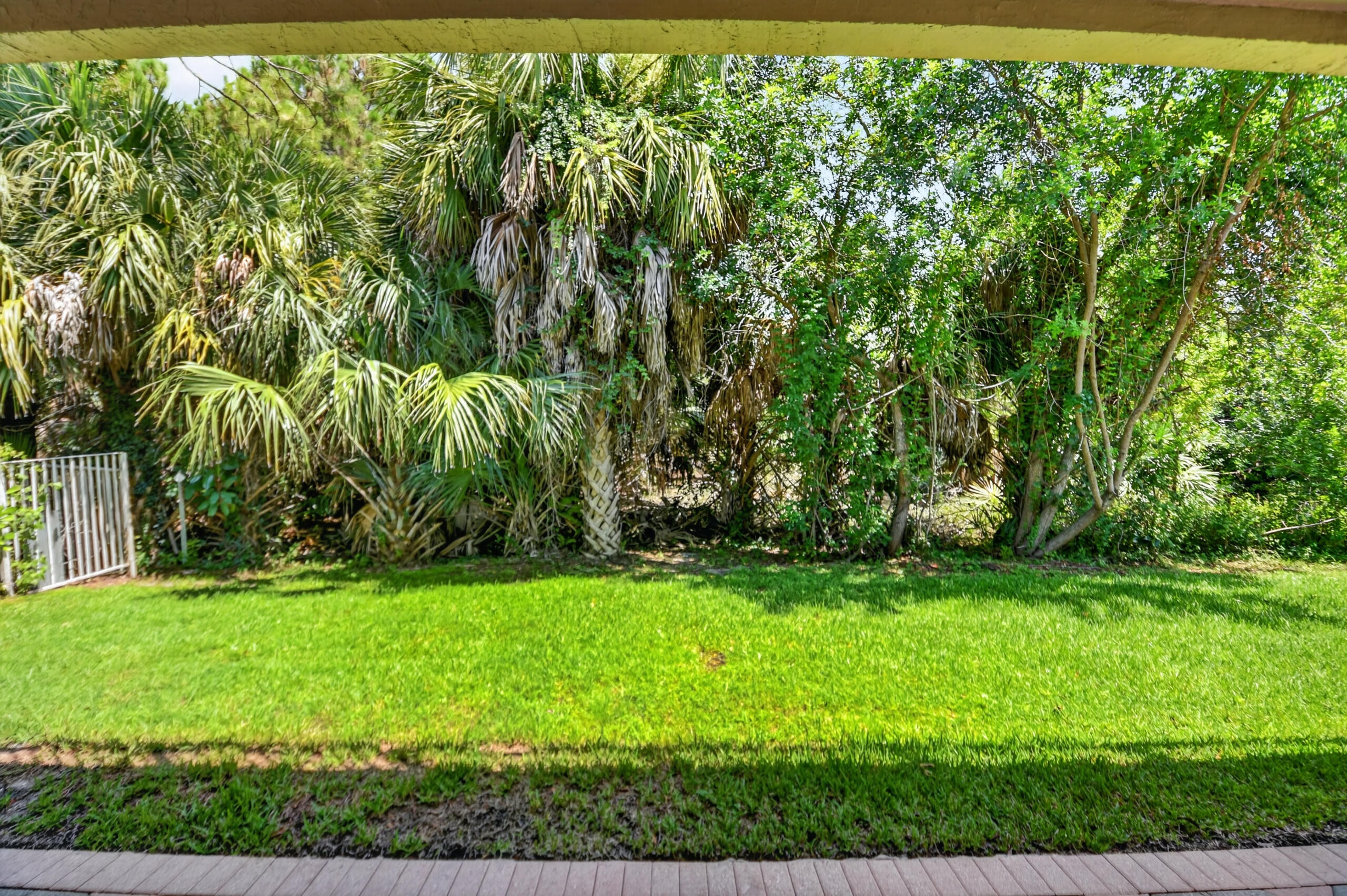 2520 Glendale, Royal Palm Beach FL 33411