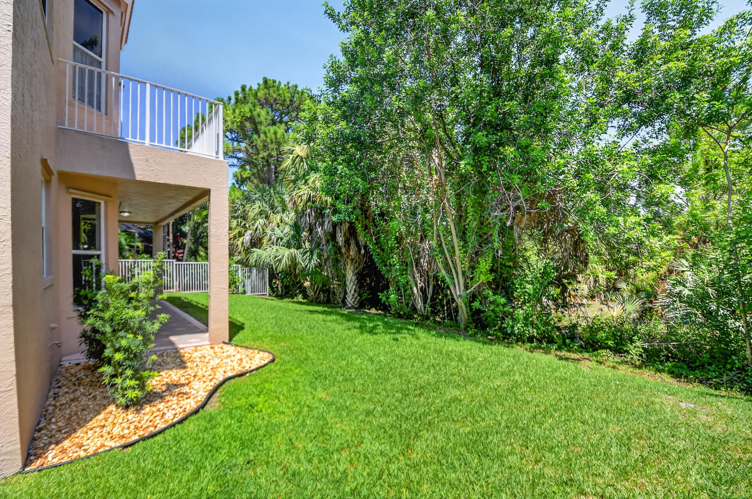 2520 Glendale, Royal Palm Beach FL 33411