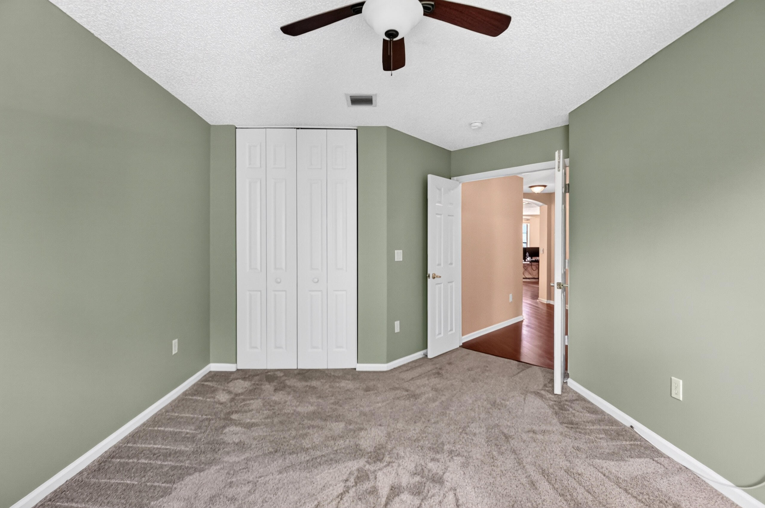 2520 Glendale, Royal Palm Beach FL 33411