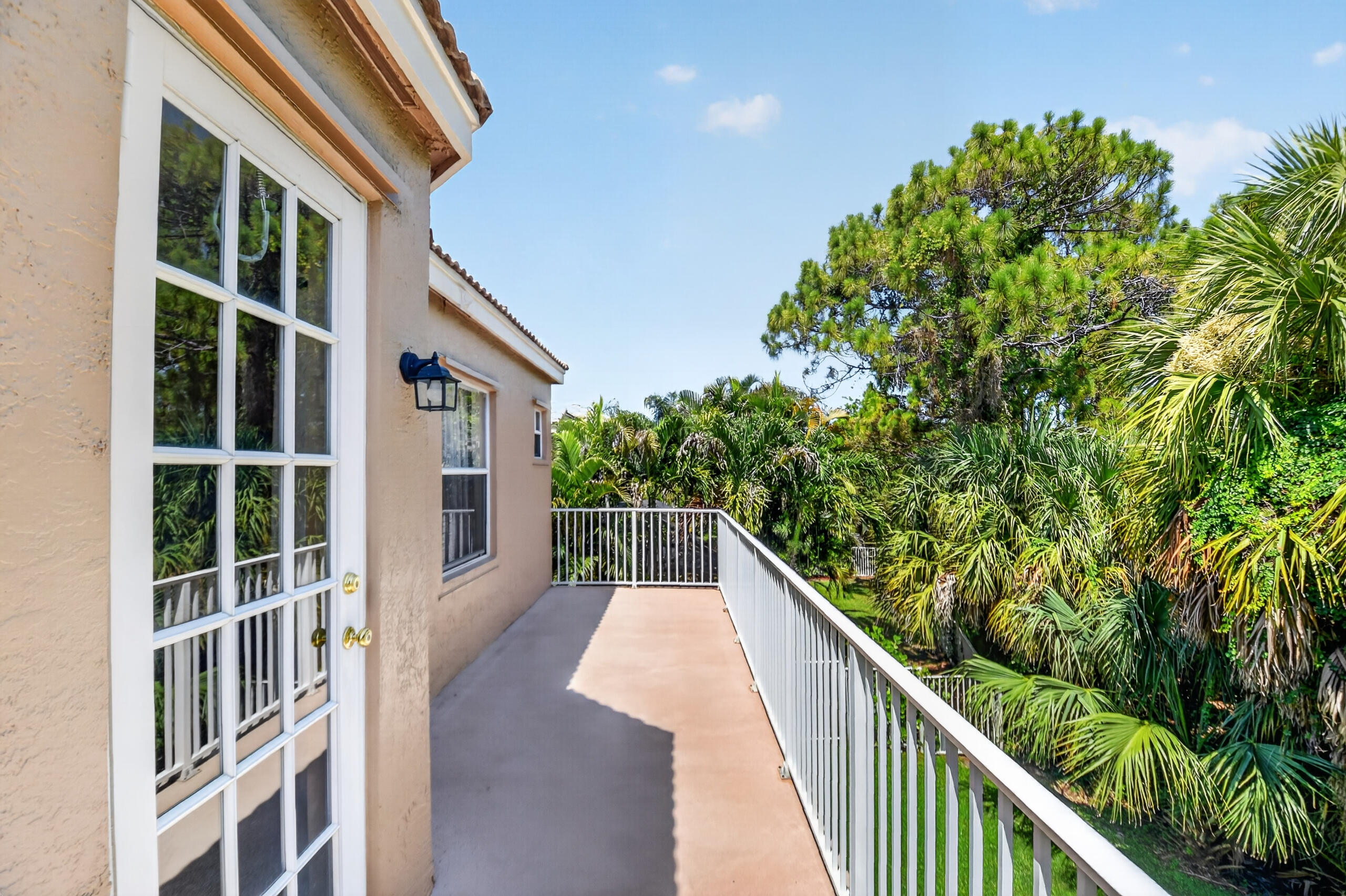 2520 Glendale, Royal Palm Beach FL 33411
