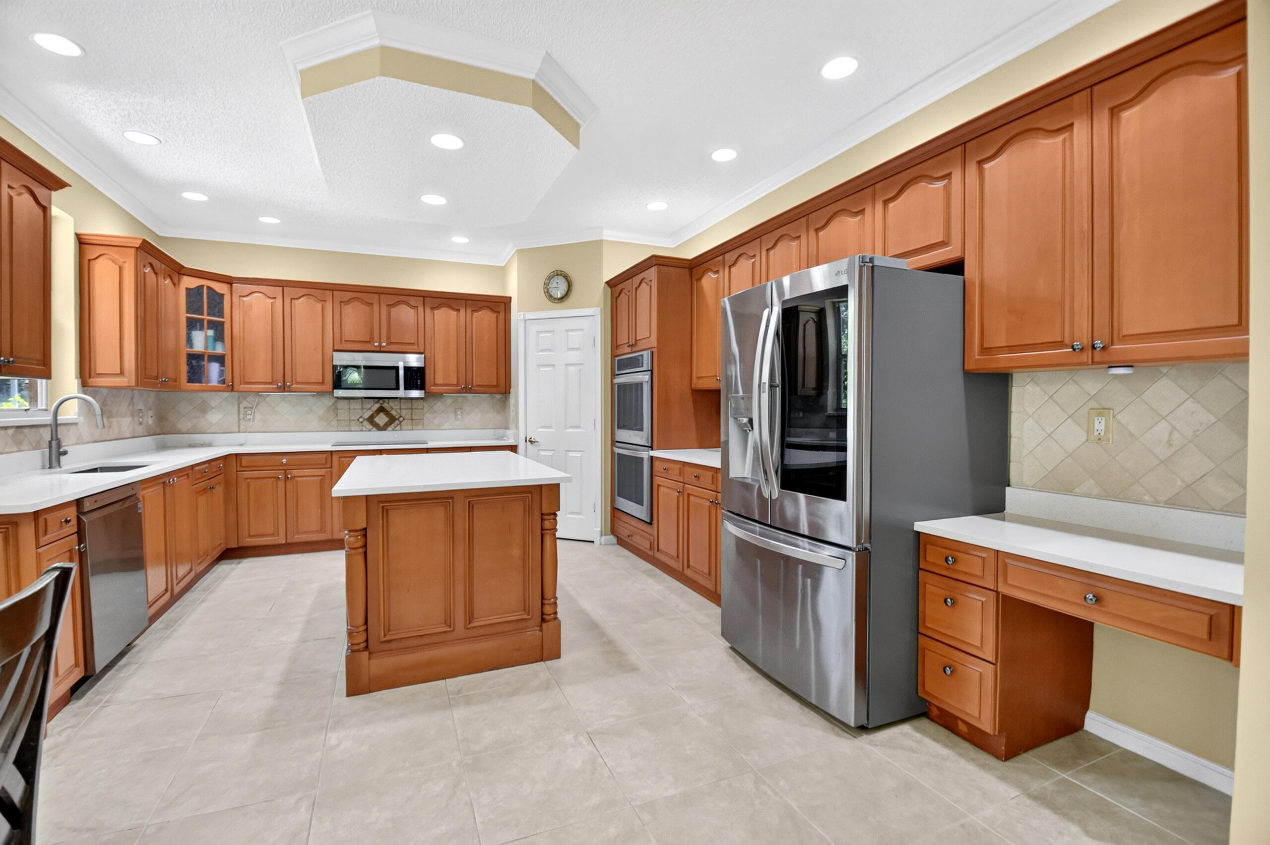 2520 Glendale, Royal Palm Beach FL 33411