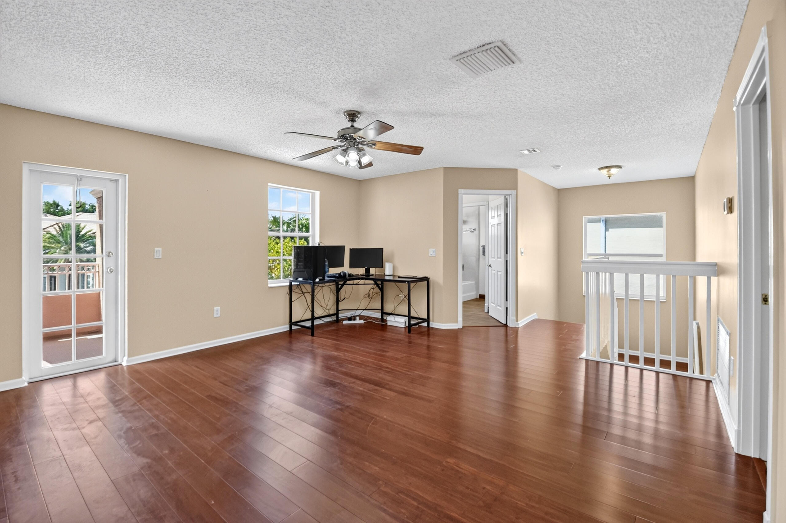 2520 Glendale, Royal Palm Beach FL 33411