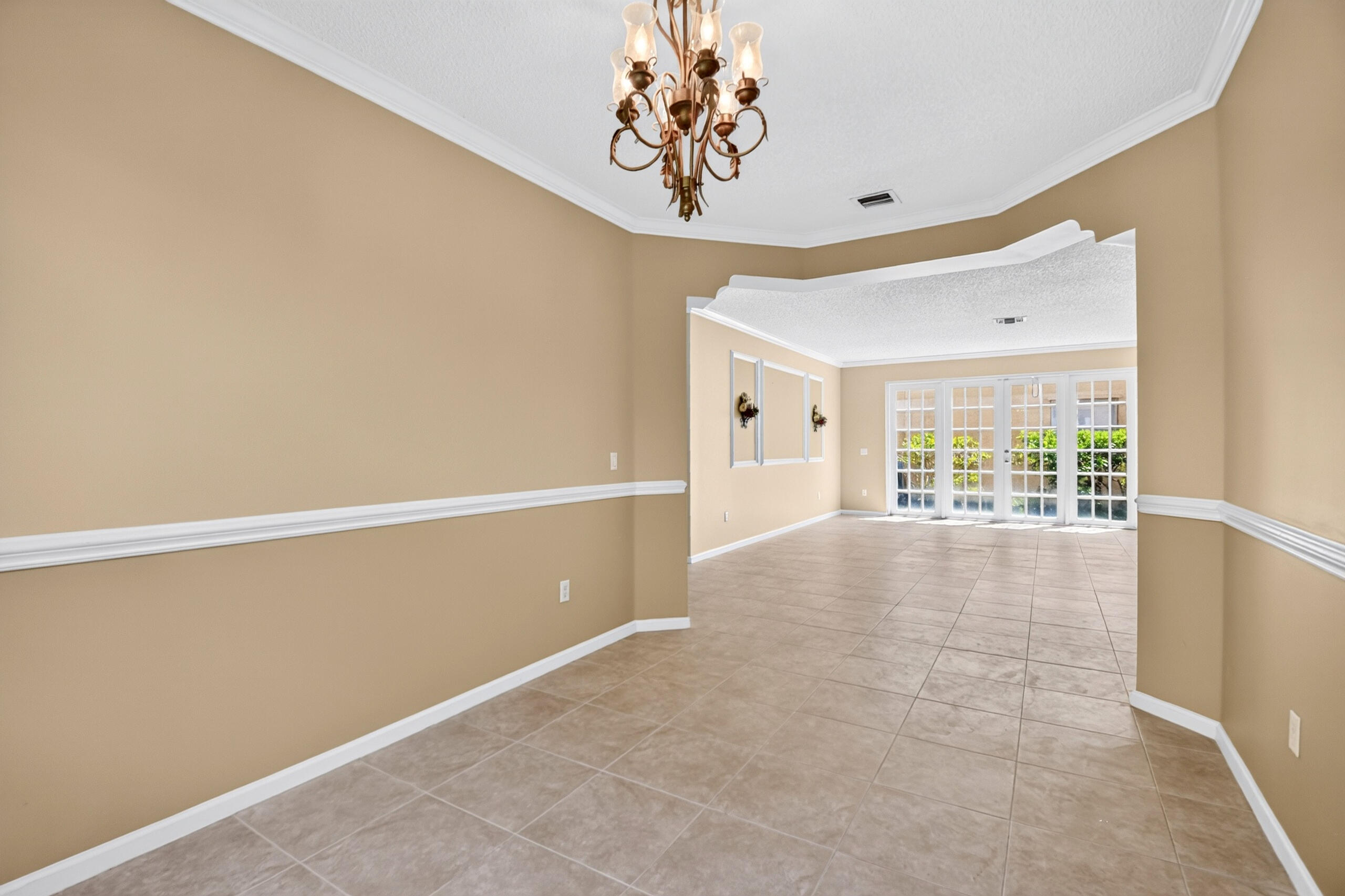 2520 Glendale, Royal Palm Beach FL 33411