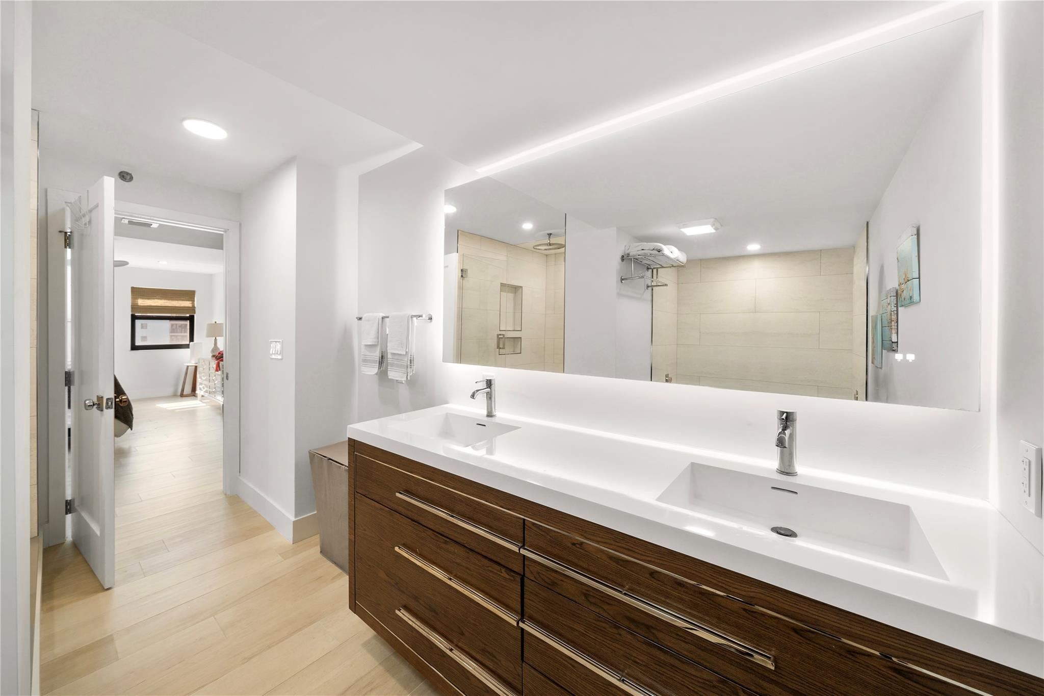 1201 S Ocean #1607n, Hollywood FL 33019