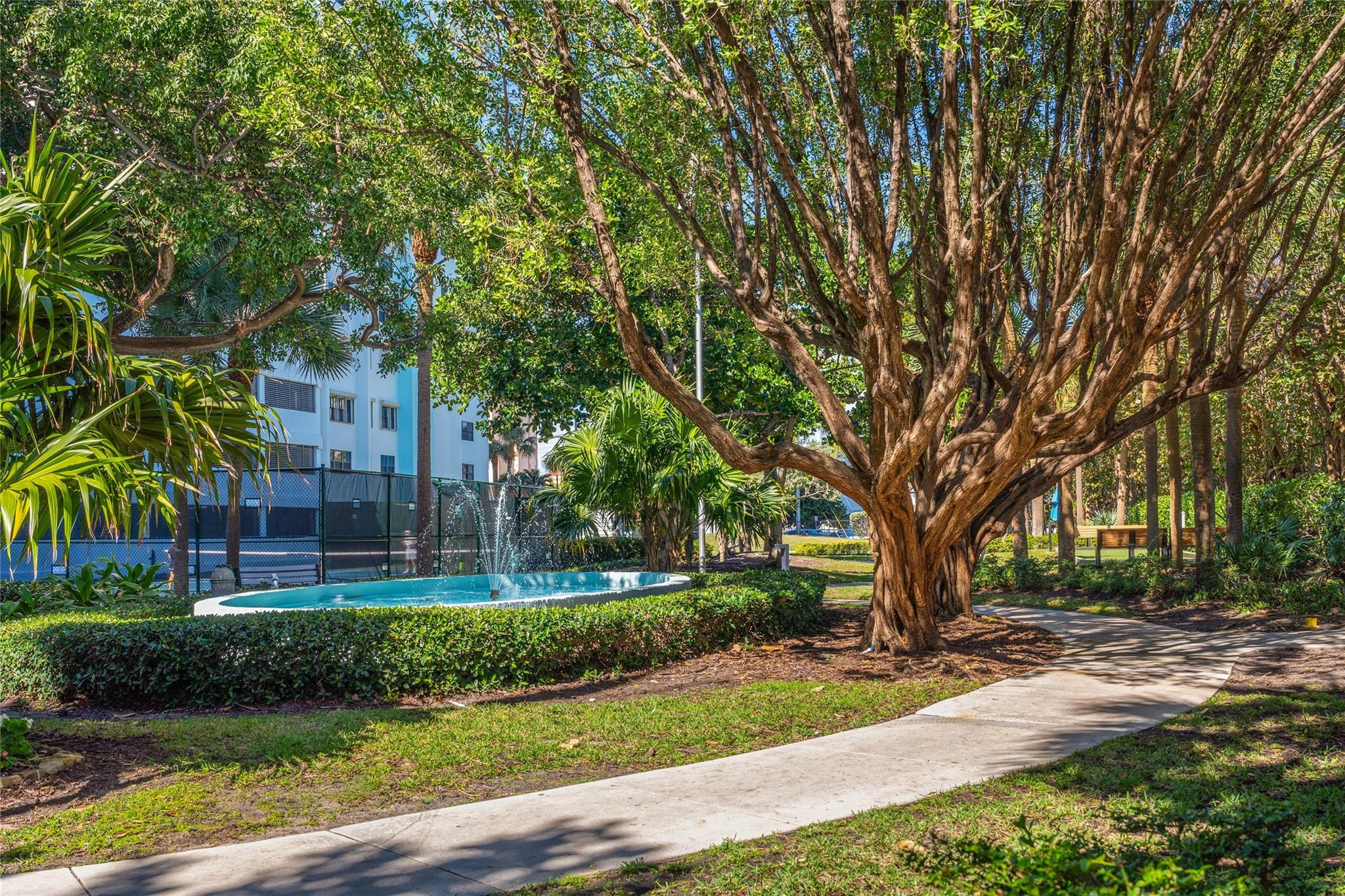 1201 S Ocean #1607n, Hollywood FL 33019