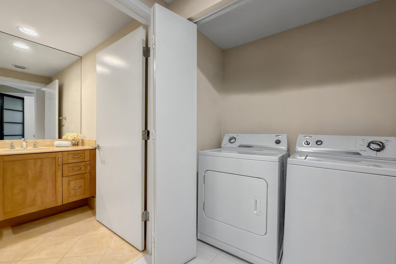 2831 N Ocean #303n, Fort Lauderdale FL 33308