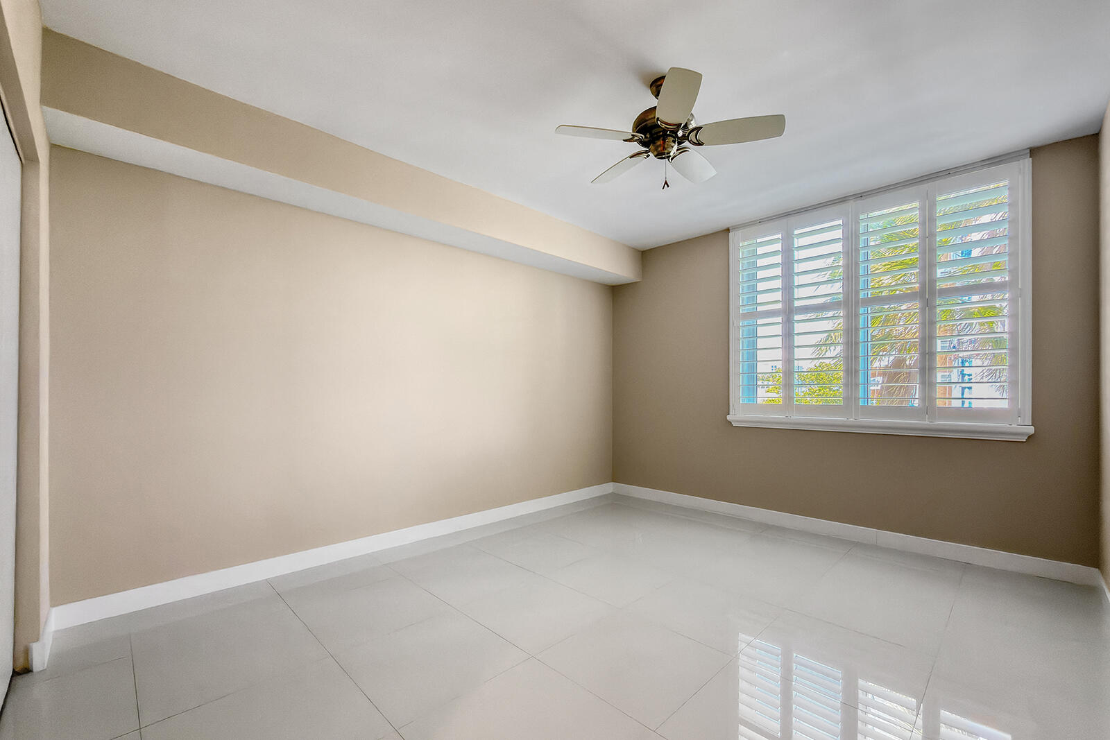 2831 N Ocean #303n, Fort Lauderdale FL 33308