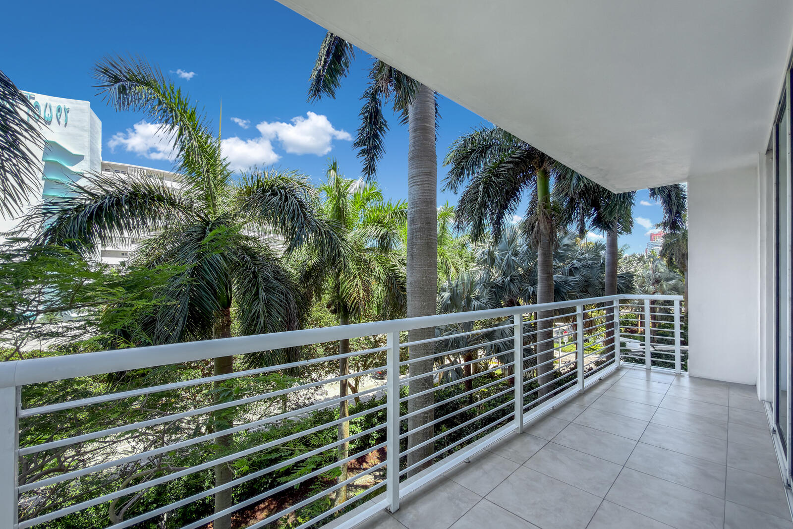 2831 N Ocean #303n, Fort Lauderdale FL 33308