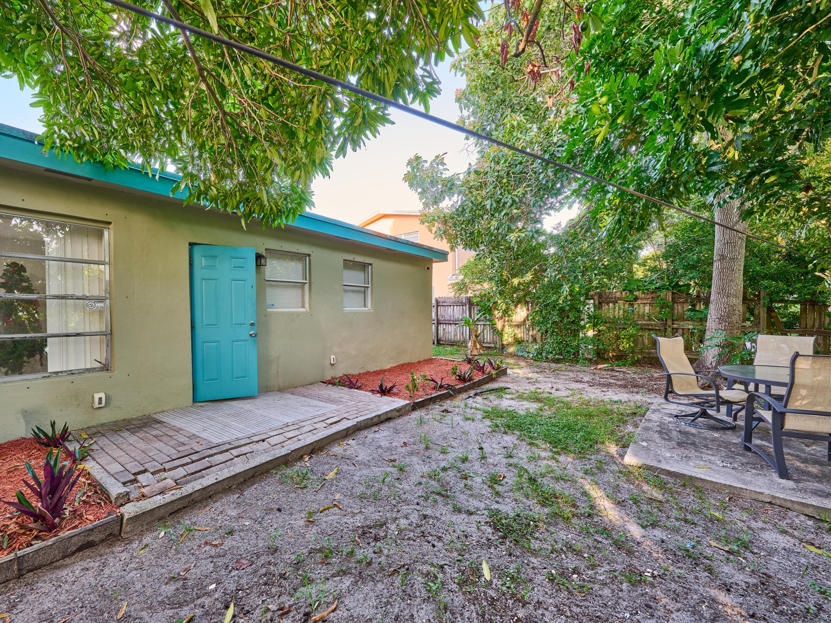 3515 NW 40th, Lauderdale Lakes FL 33309