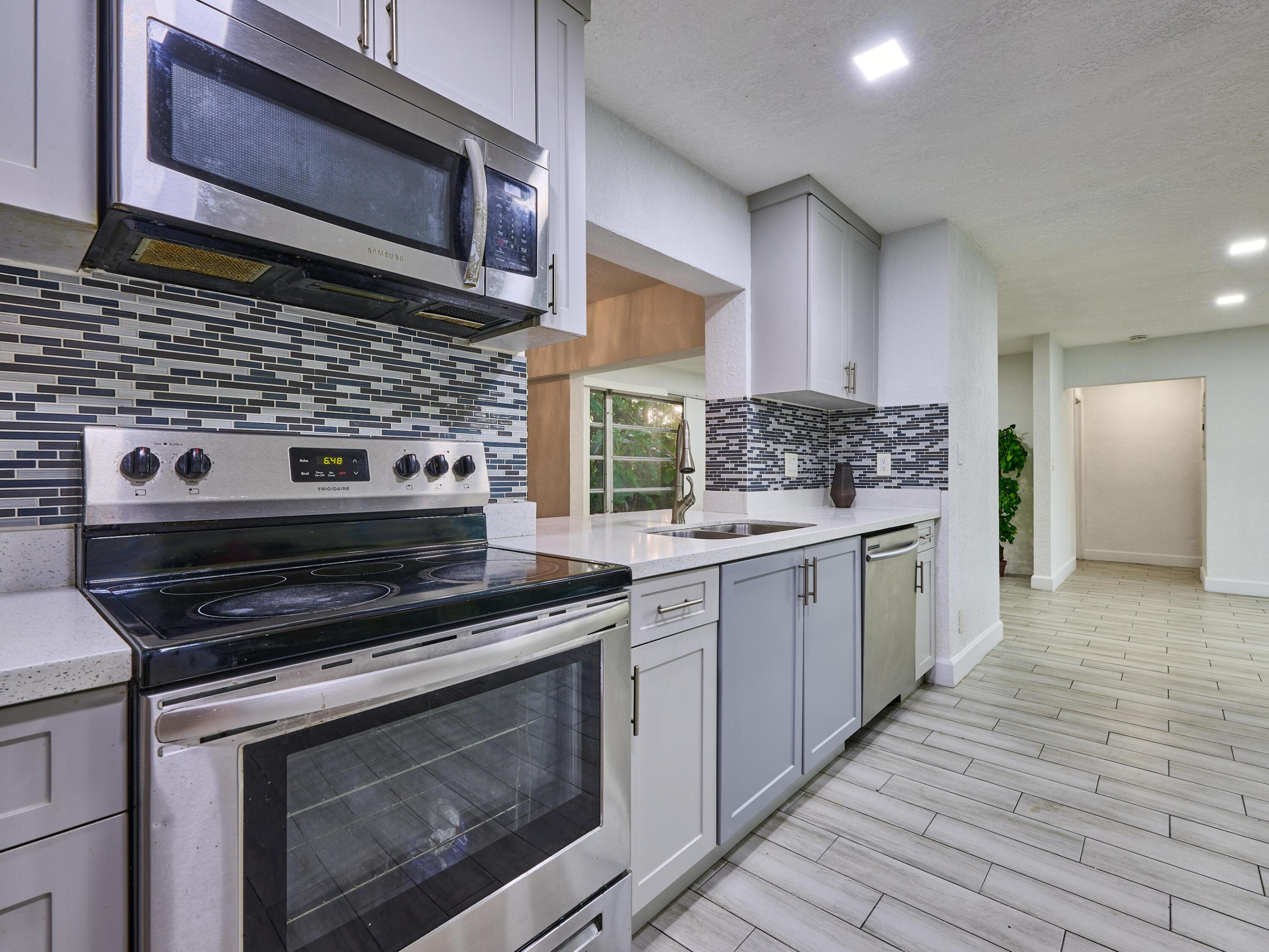 3515 NW 40th, Lauderdale Lakes FL 33309