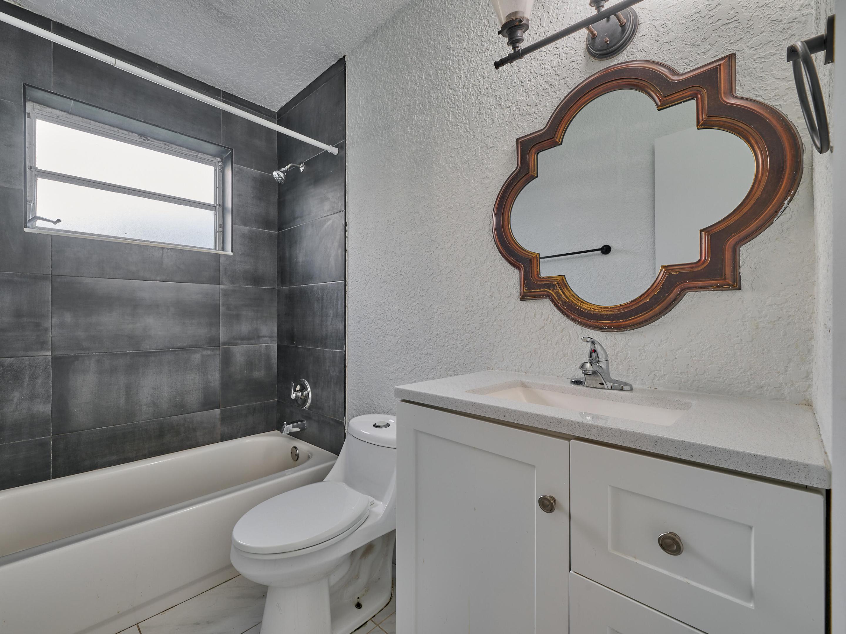 3515 NW 40th, Lauderdale Lakes FL 33309