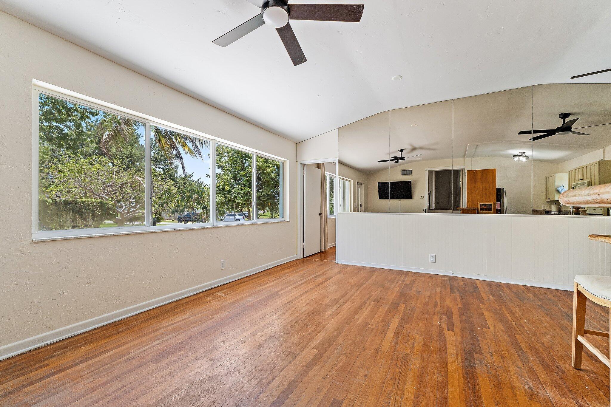 1429 Crest, Lake Worth FL 33461