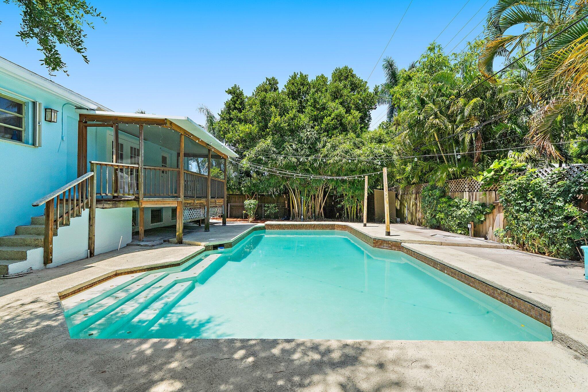 1429 Crest, Lake Worth FL 33461