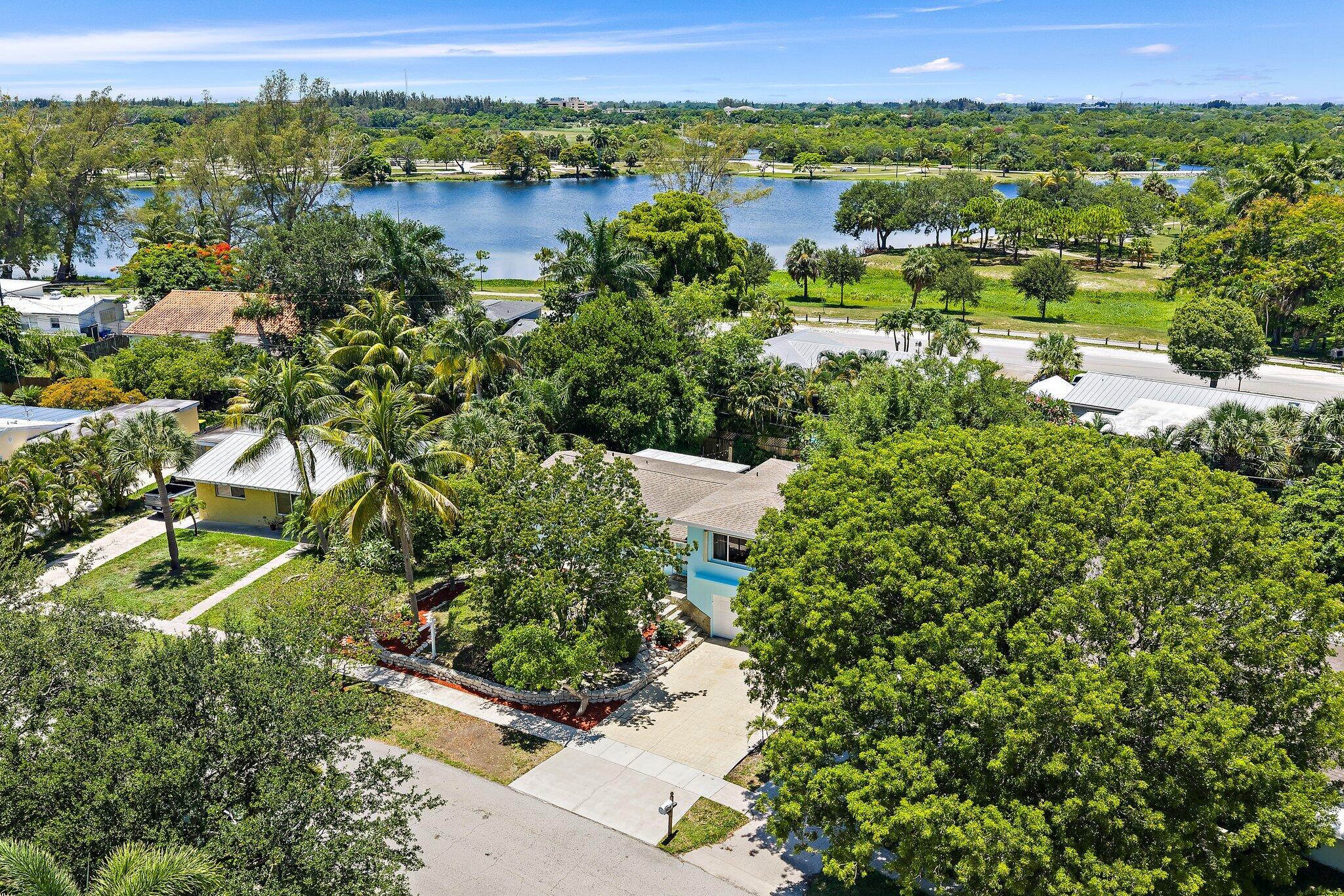 1429 Crest, Lake Worth FL 33461