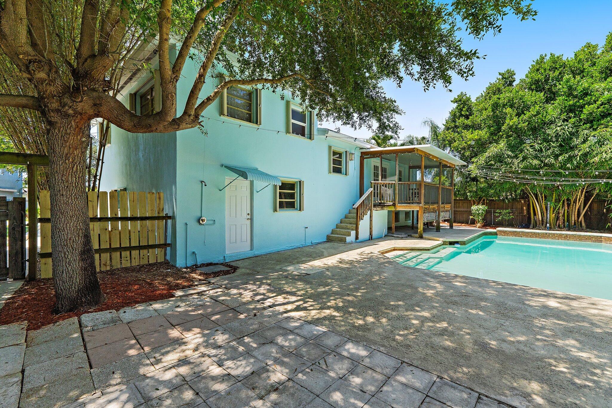 1429 Crest, Lake Worth FL 33461