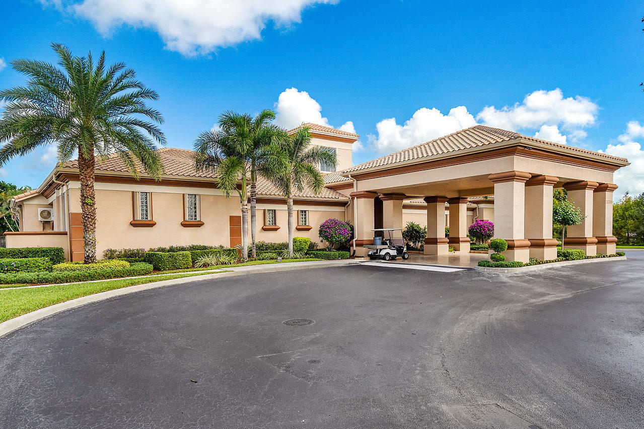 12671 Yardley, Boca Raton FL 33428