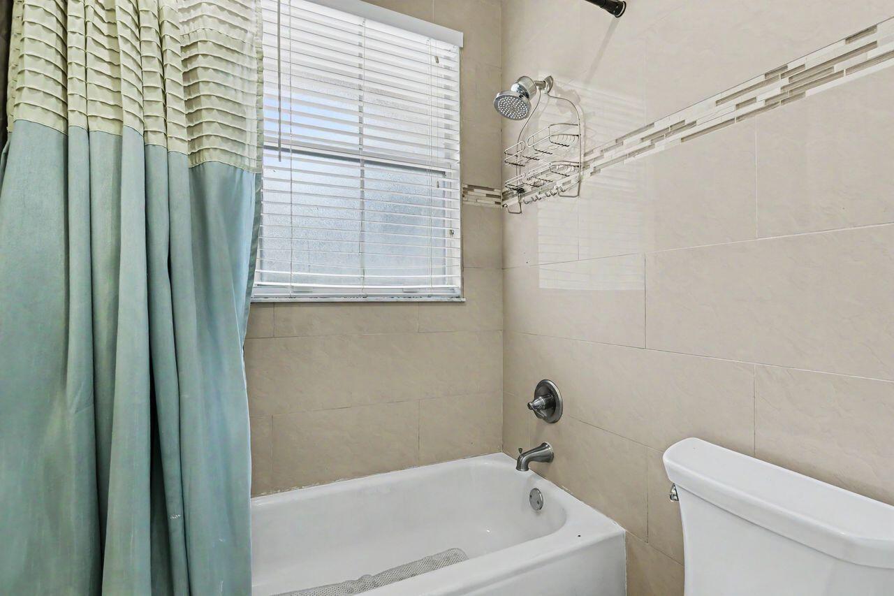 4440 NW 42nd, Coconut Creek FL 33073