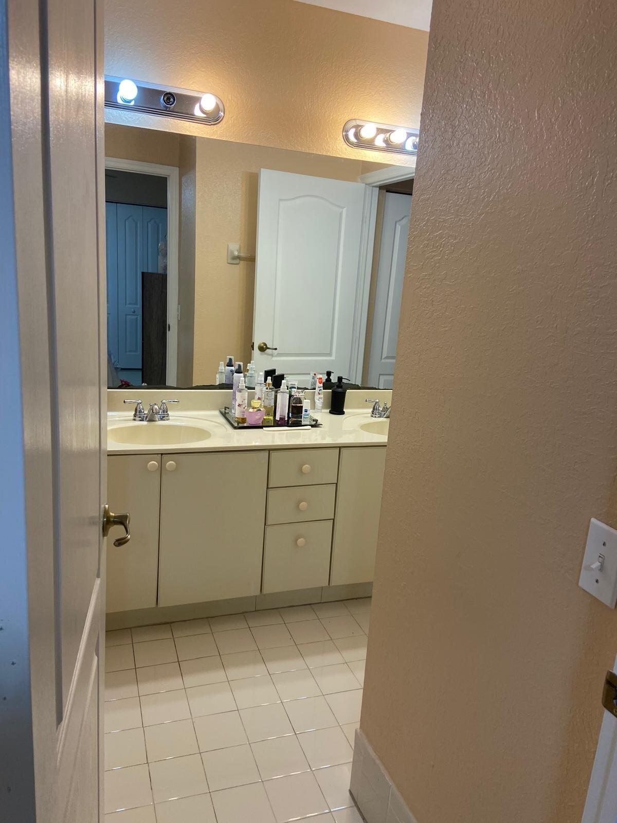 8752 NW 107th #8752, Hialeah Gardens FL 33018