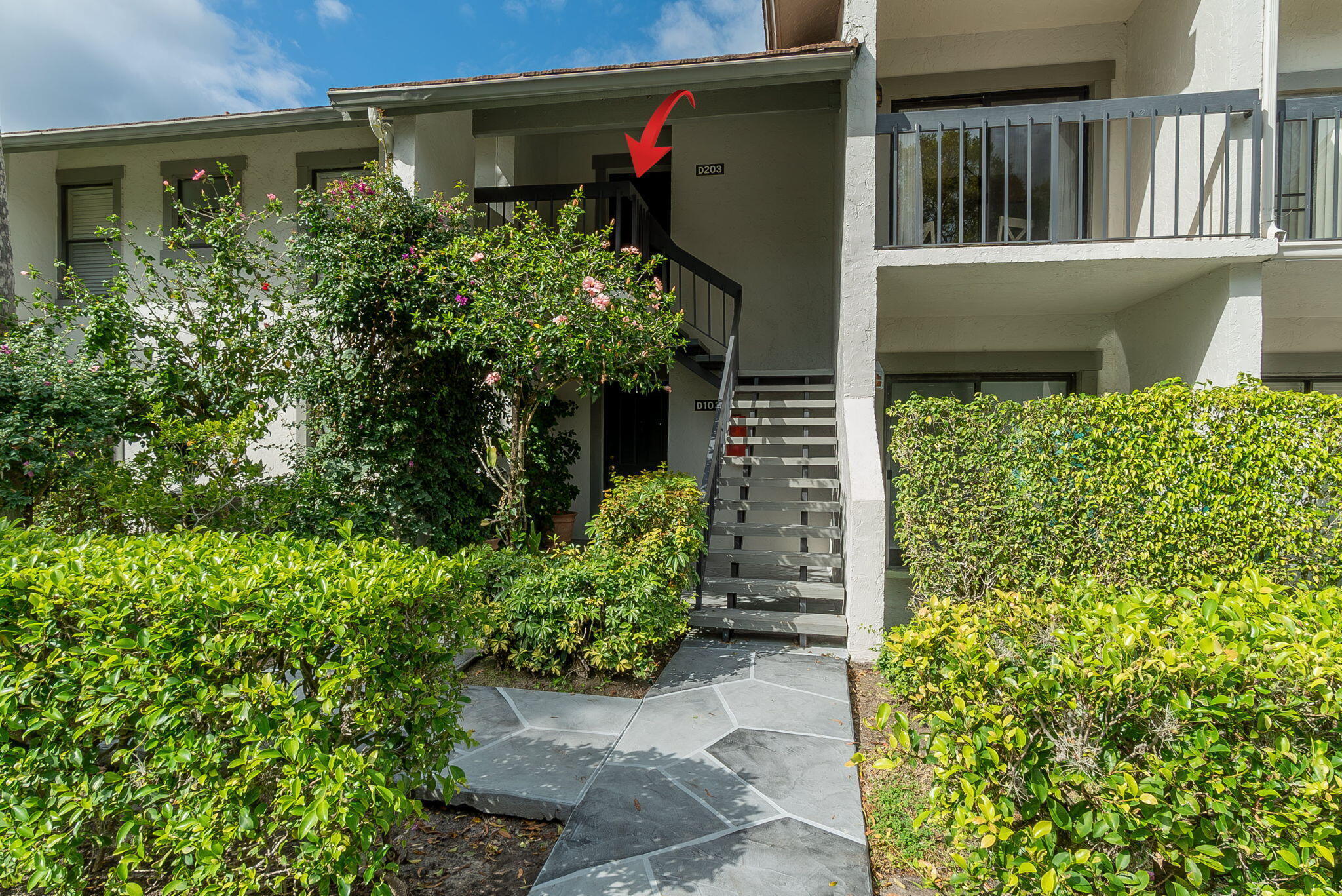11355 Pond View #D203, Wellington FL 33414