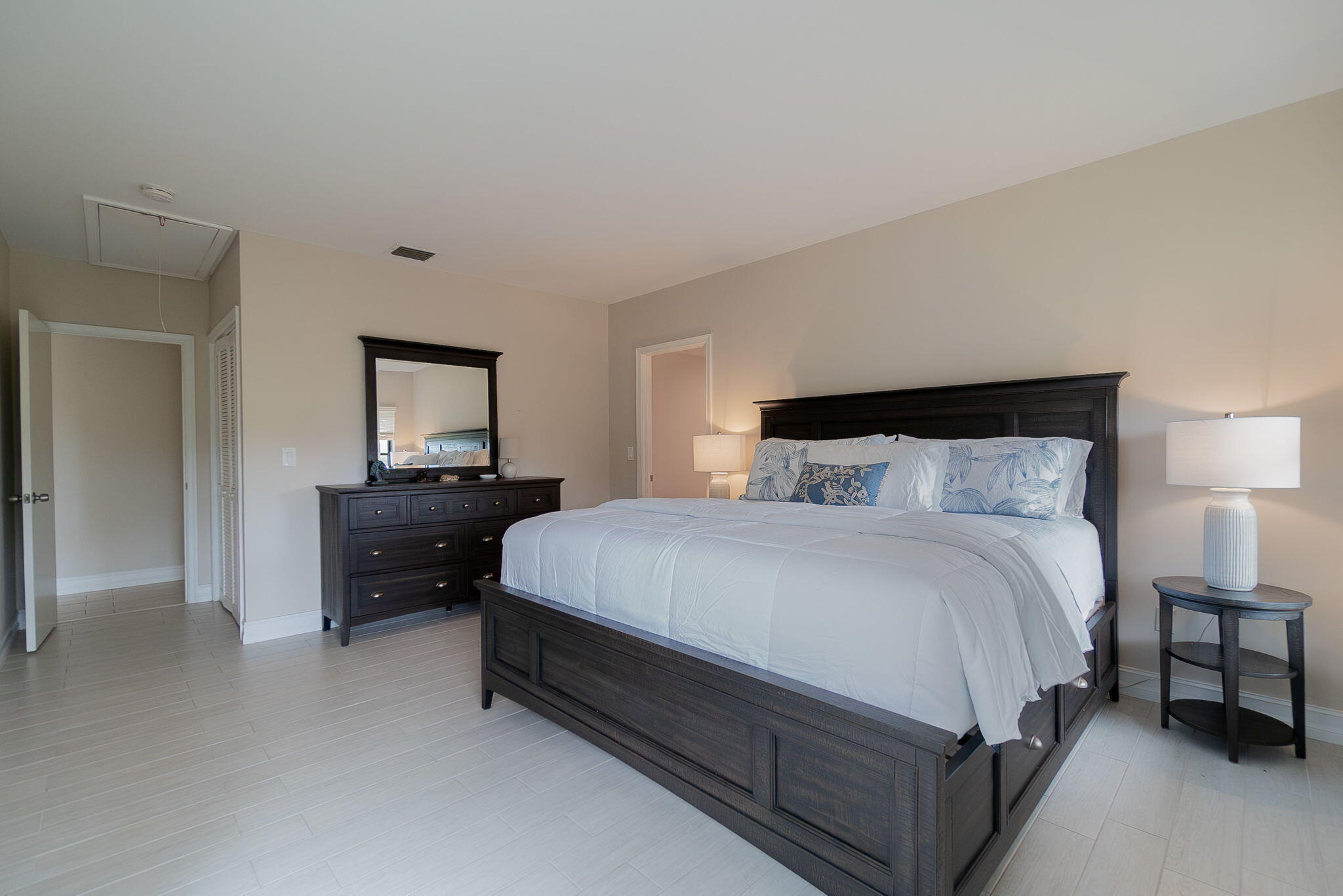 11355 Pond View #D203, Wellington FL 33414
