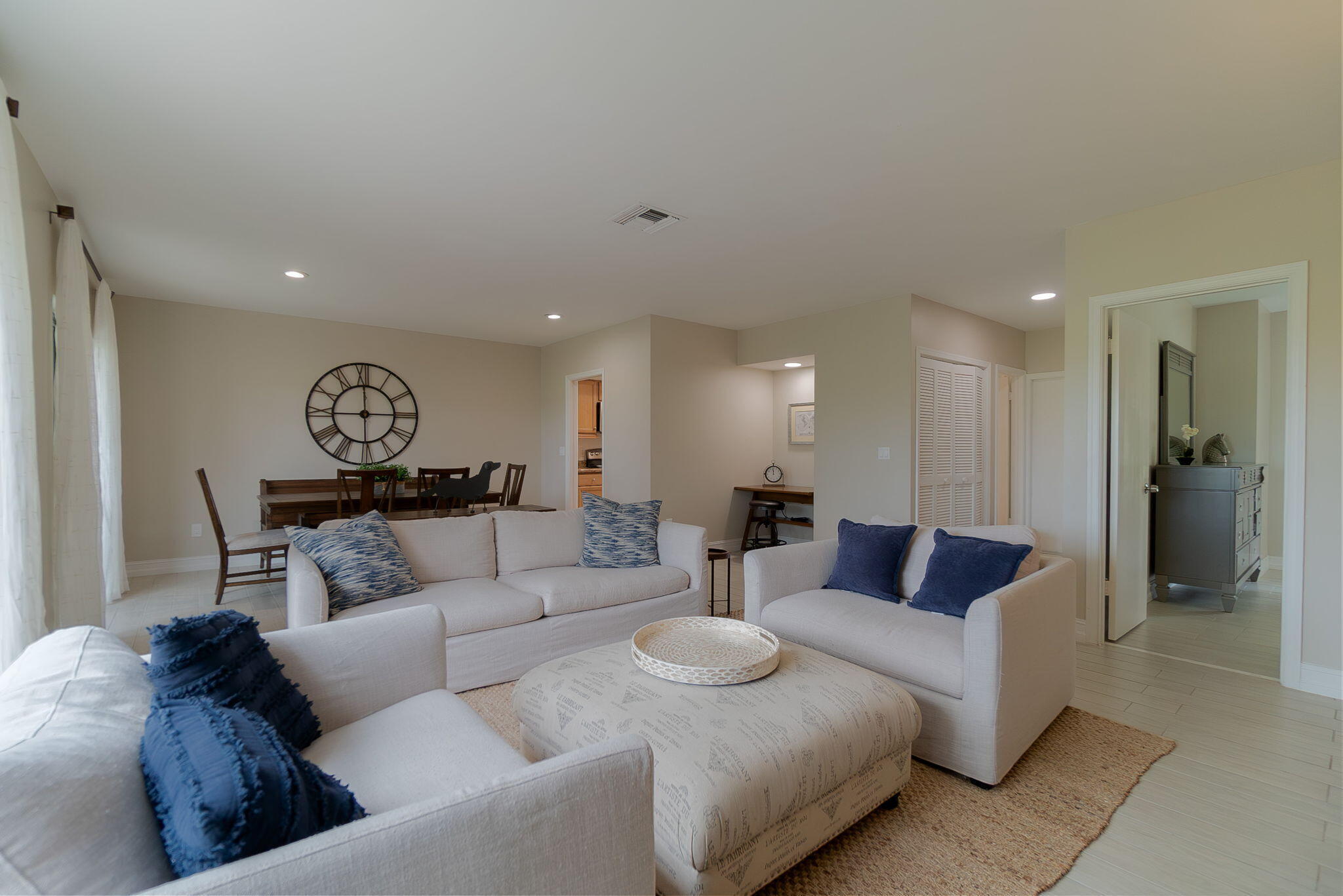11355 Pond View #D203, Wellington FL 33414