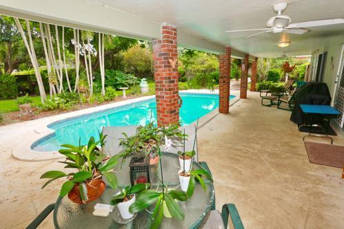 7850 SW 160th, Palmetto Bay FL 33157