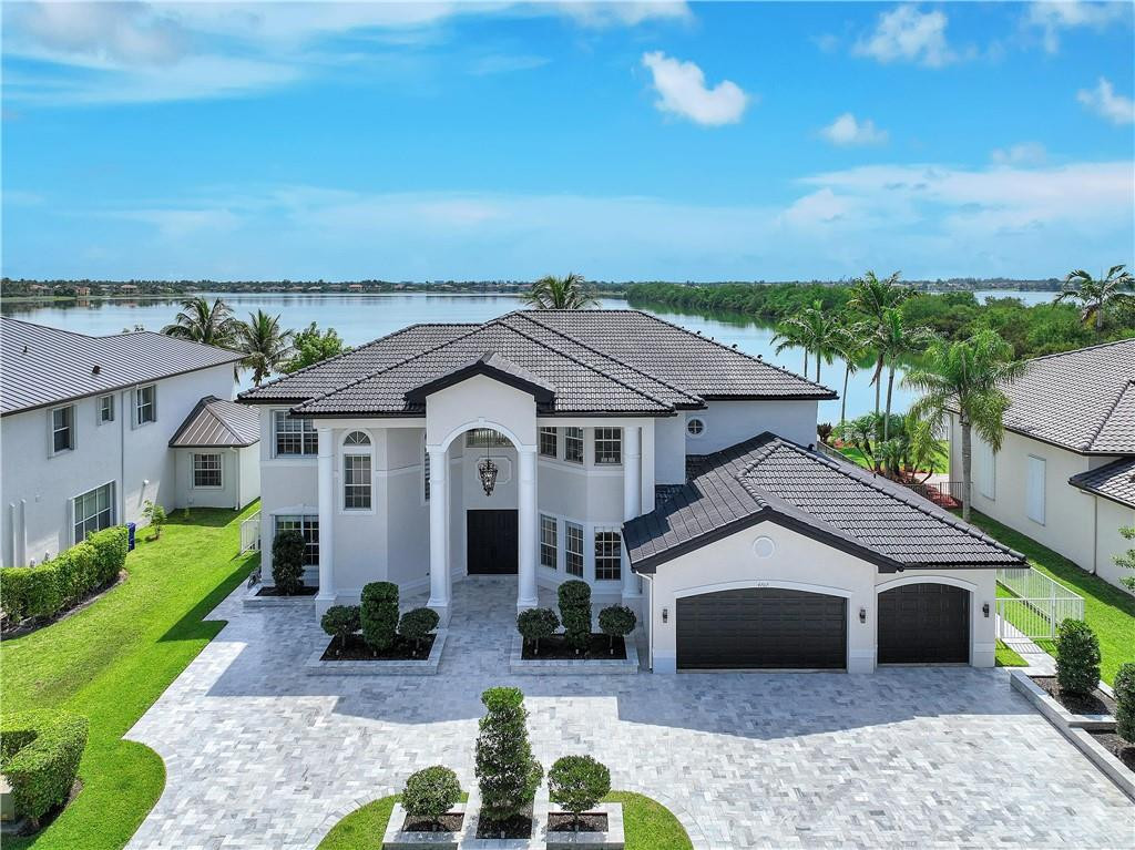 4707 SW 195th, Miramar FL 33029