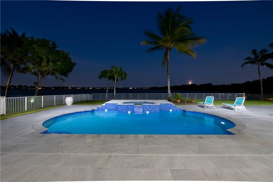 4707 SW 195th, Miramar FL 33029