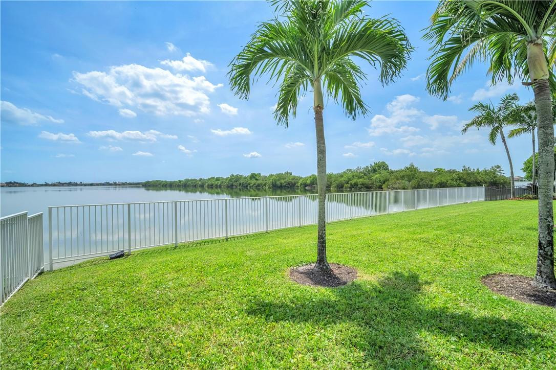 4707 SW 195th, Miramar FL 33029