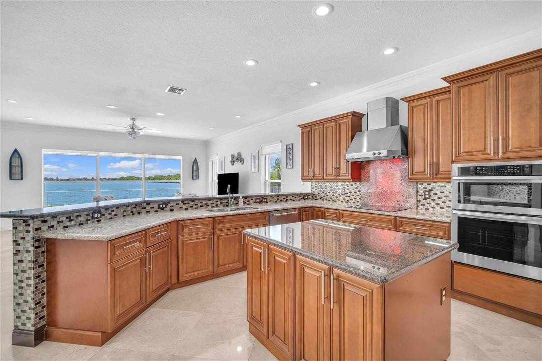 4707 SW 195th, Miramar FL 33029