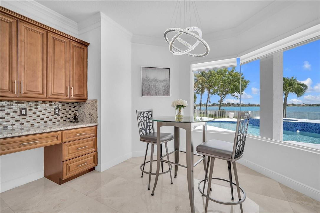 4707 SW 195th, Miramar FL 33029